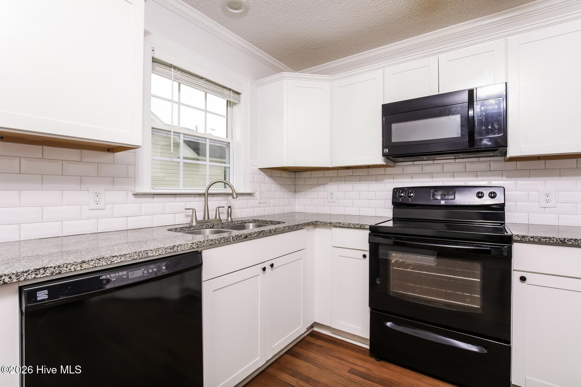 Single Family Residence at 3715 Highland Drive, Ayden, NC 28513, photo 9 of 20