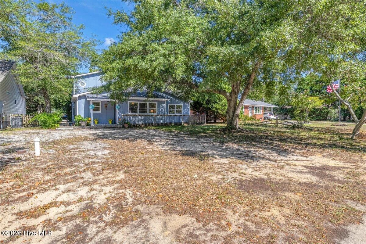 Single Family Residence at 109 NE 30th Street, Oak Island, NC 28465, photo 3 of 63