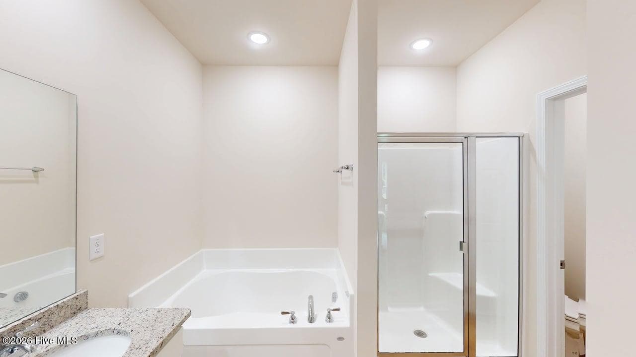 Single Family Residence at 204 Grace'S Farm Road, La Grange, NC 28551, photo 15 of 26