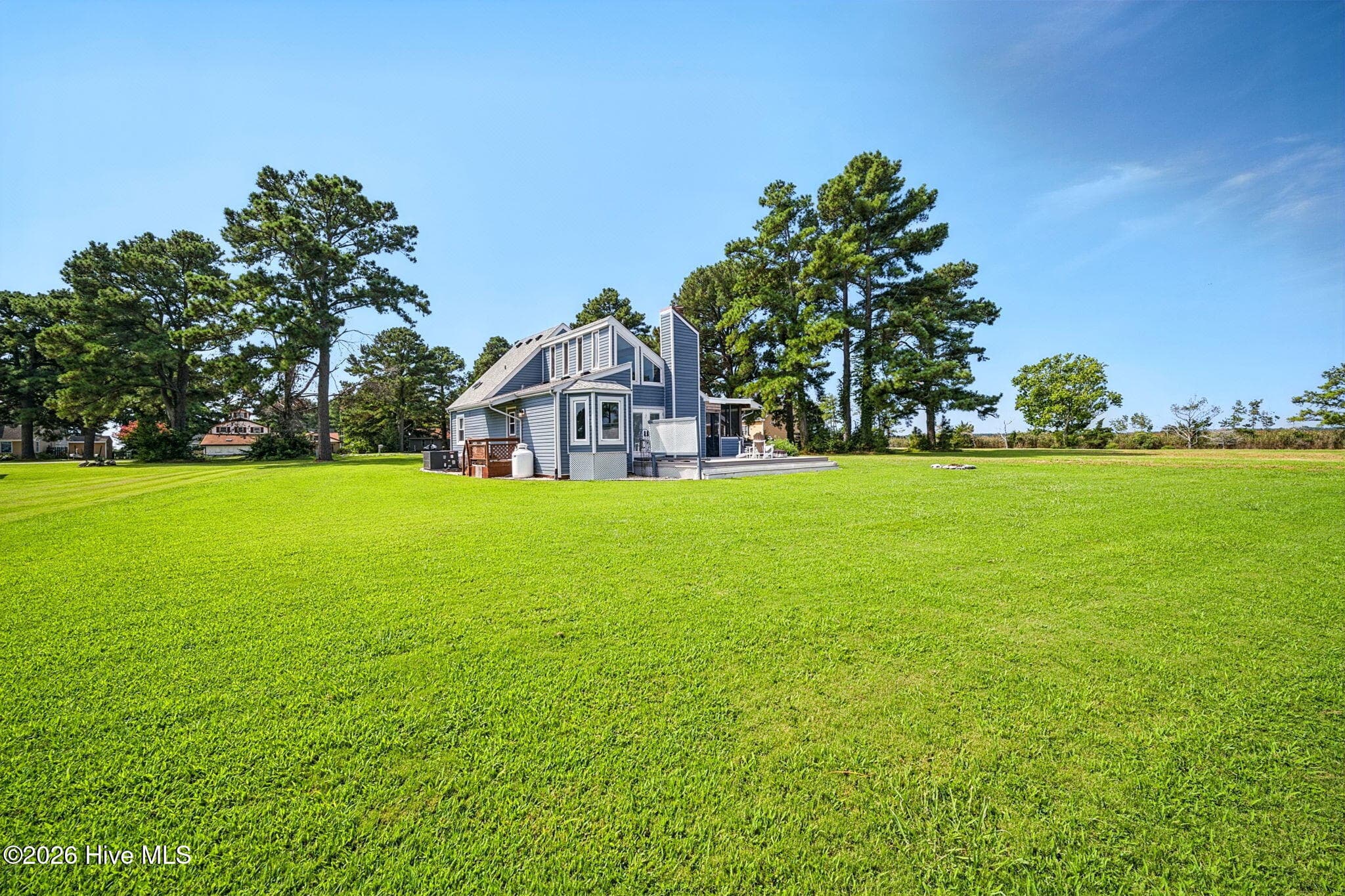 Single Family Residence at 112 Canadian Goose Drive, Currituck, NC 27929, photo 23 of 32