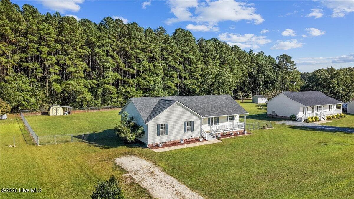 Single Family Residence at 110 Hilltop Drive, Four Oaks, NC 27524, photo 28 of 31