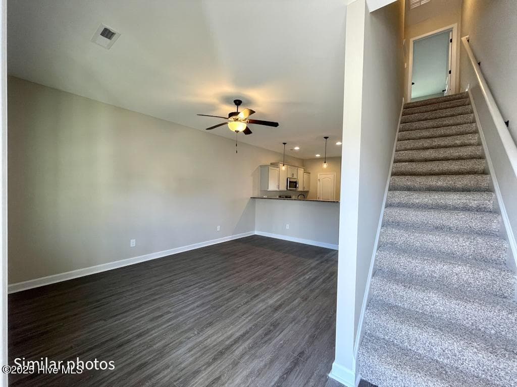 Townhouse at 733 Cross Bridge Way, Sneads Ferry, NC 28460, photo 10 of 48