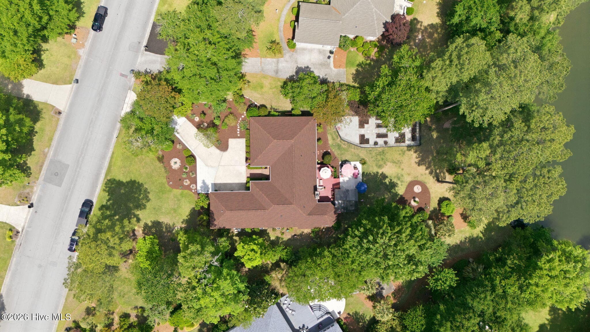 Single Family Residence at 1211 Pine Valley Drive, New Bern, NC 28562, photo 24 of 79