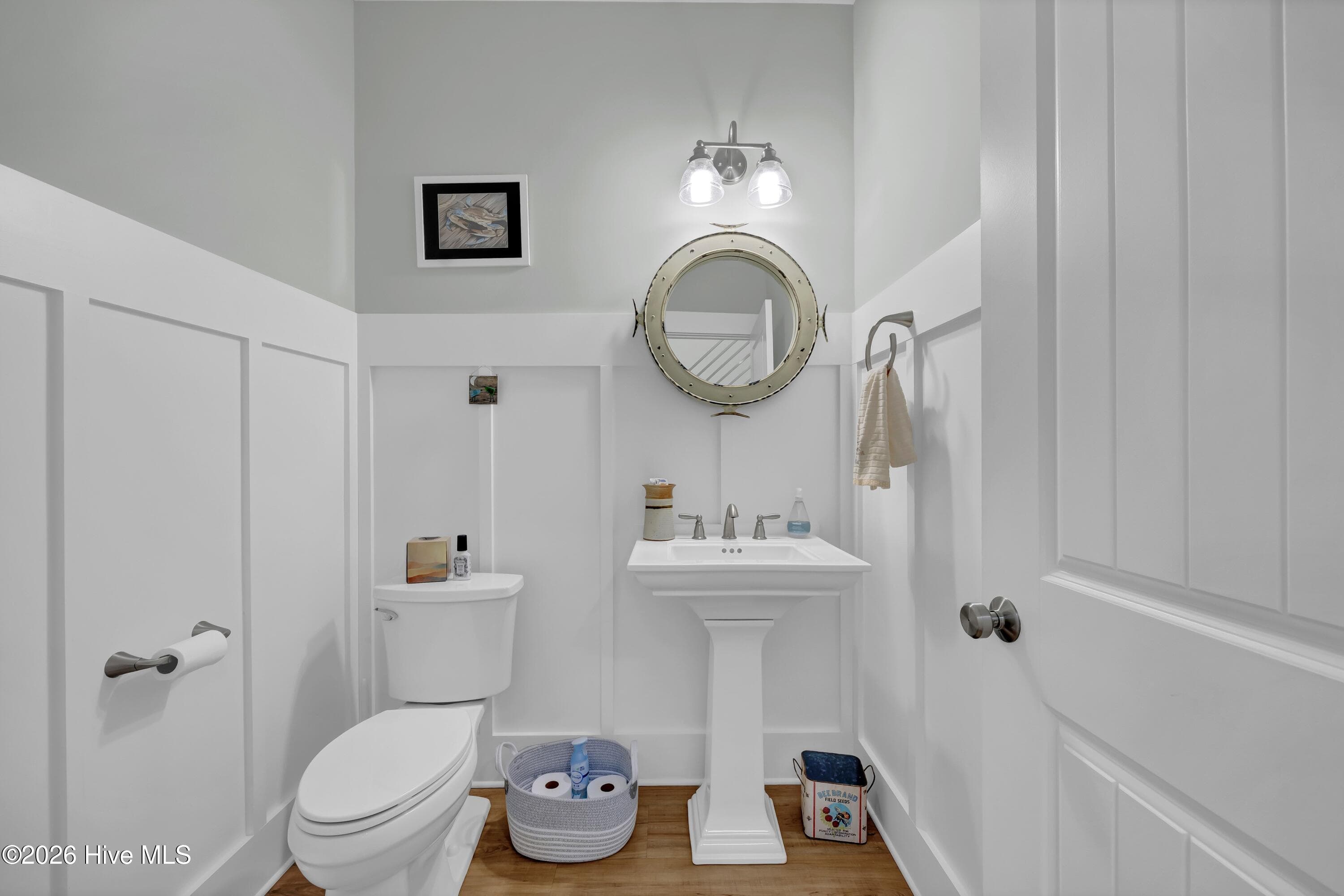 Single Family Residence at 702 Fayetteville Avenue, Carolina Beach, NC 28428, photo 13 of 31