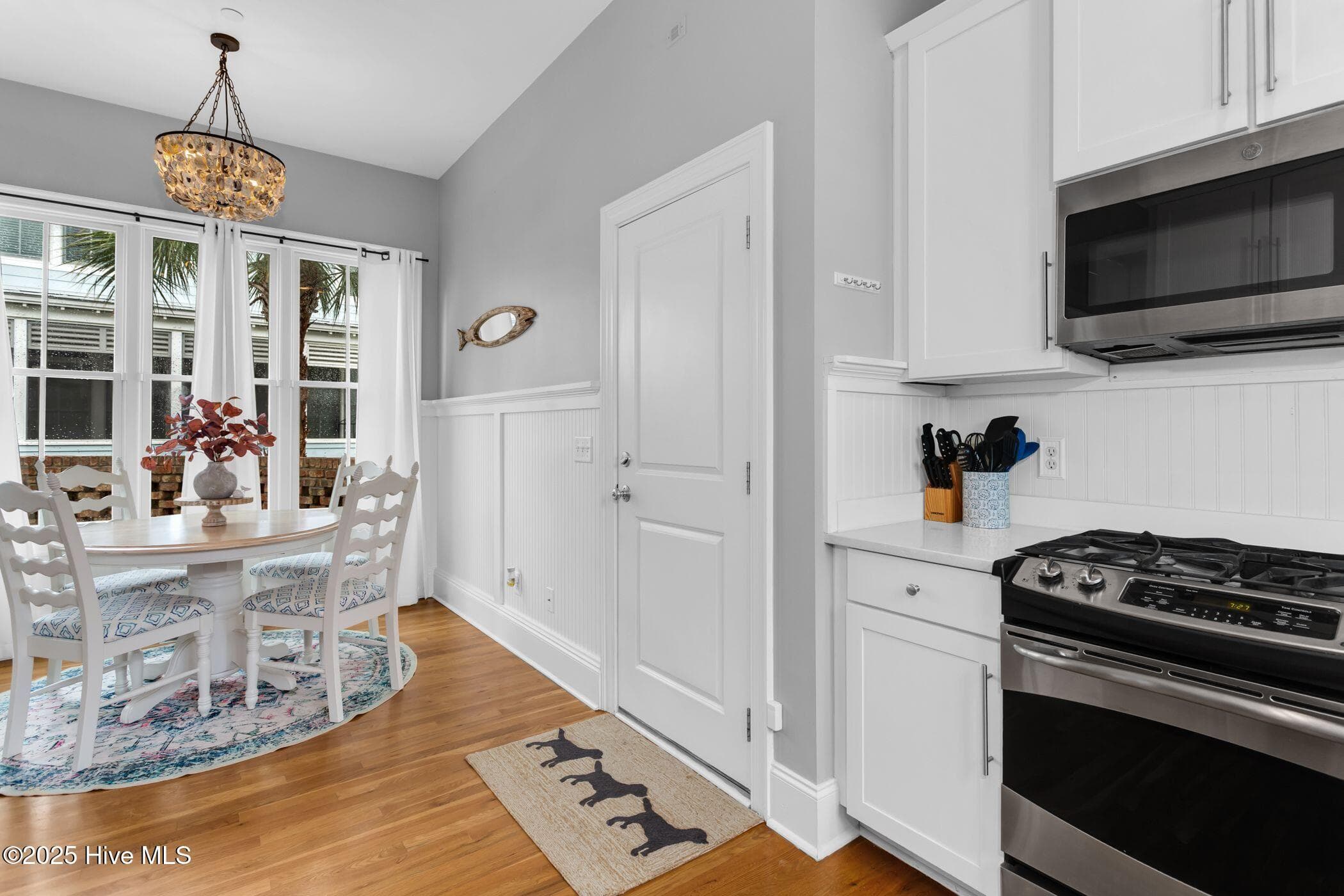 Single Family Residence at 6413 Chalfont Circle, Wilmington, NC 28405, photo 15 of 31