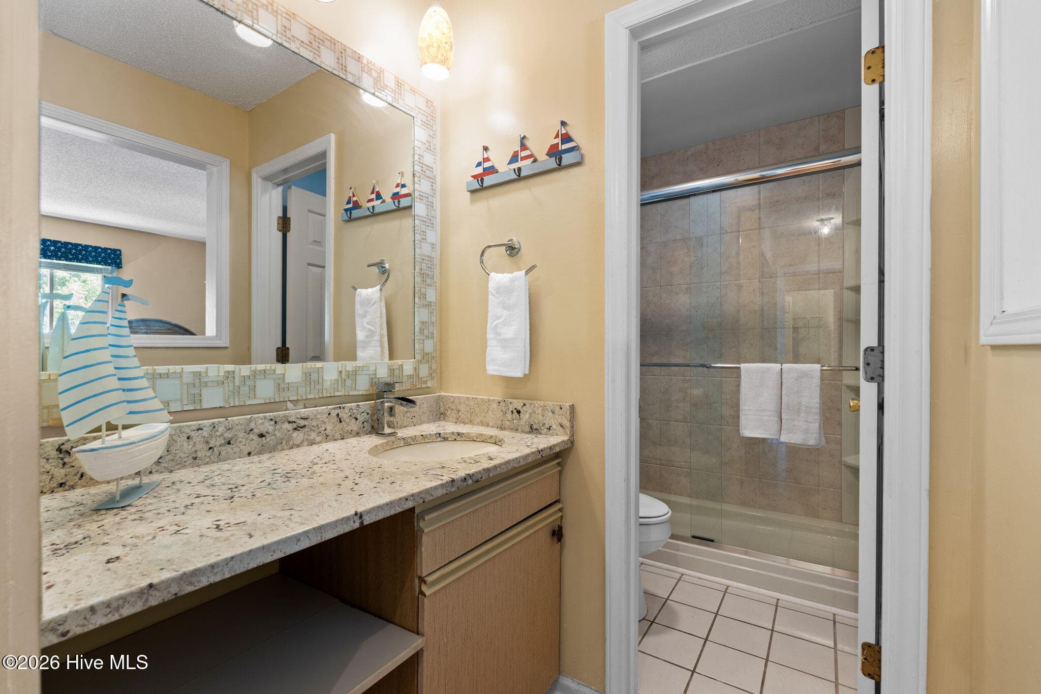 Granite Countertop - 804 Colony Place SW # F, Sunset Beach, NC 28468