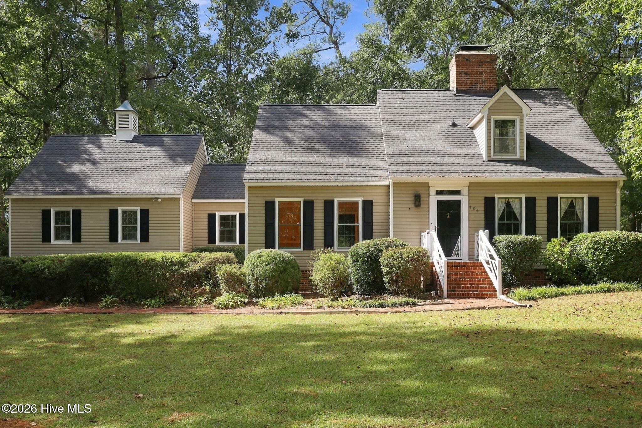 Single Family Residence at 104 Windermere Court, Greenville, NC 27858, photo 5 of 58
