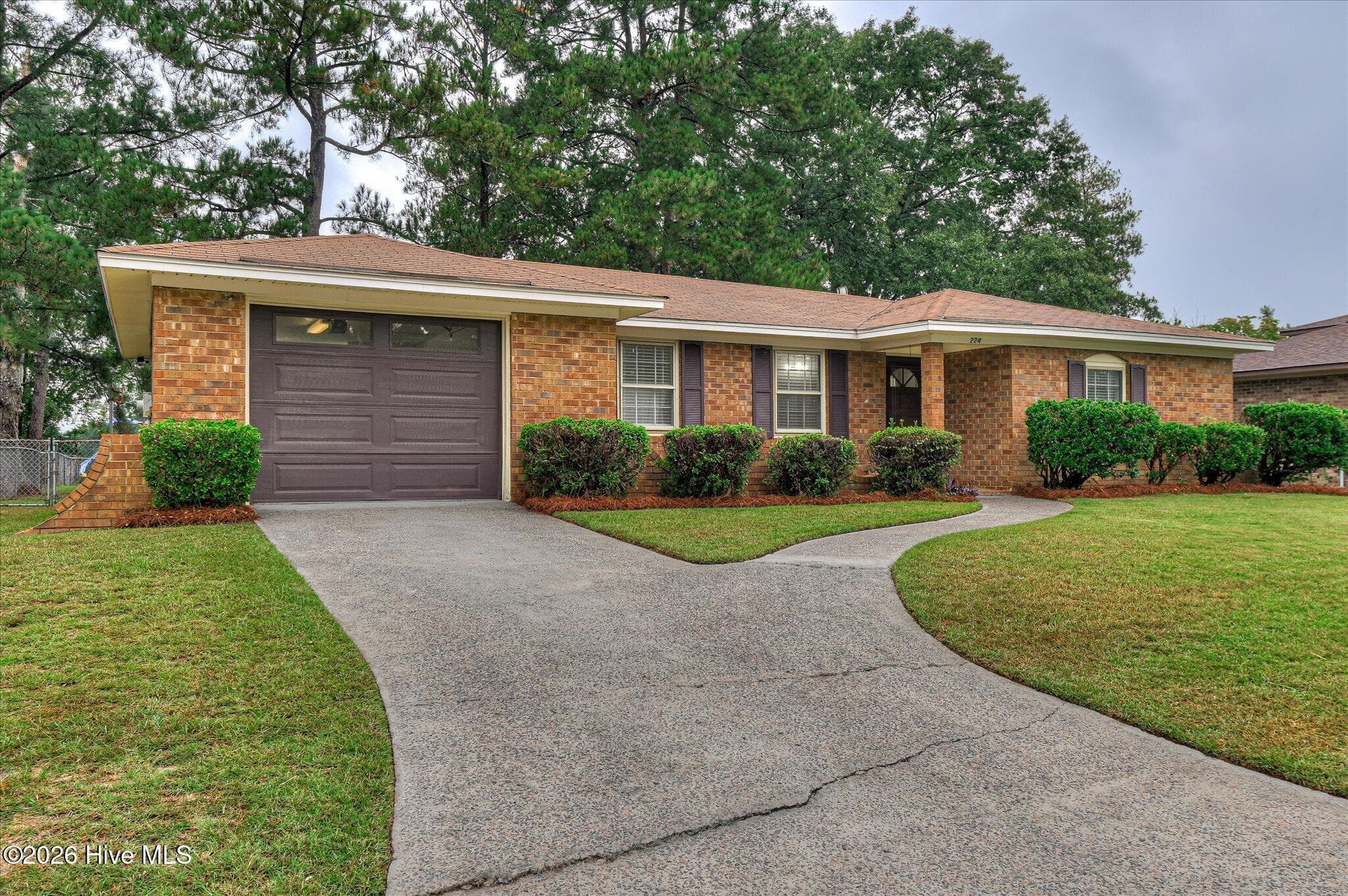Single Family Residence at 224 Cavalier Drive, Martinez, GA 30907, photo 3 of 34