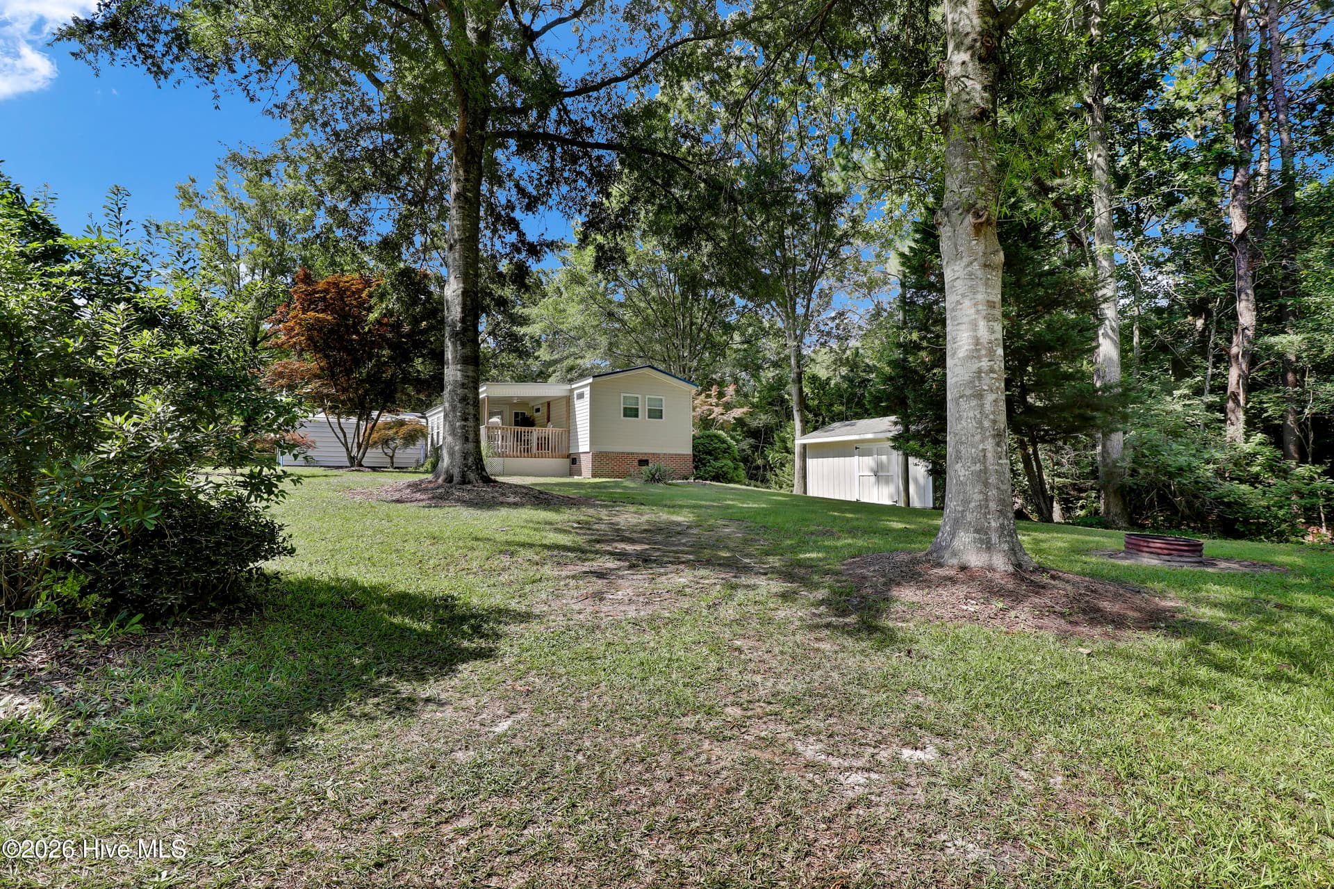 Manufactured Home at 714 Cedar Avenue, Hampstead, NC 28443, photo 3 of 30