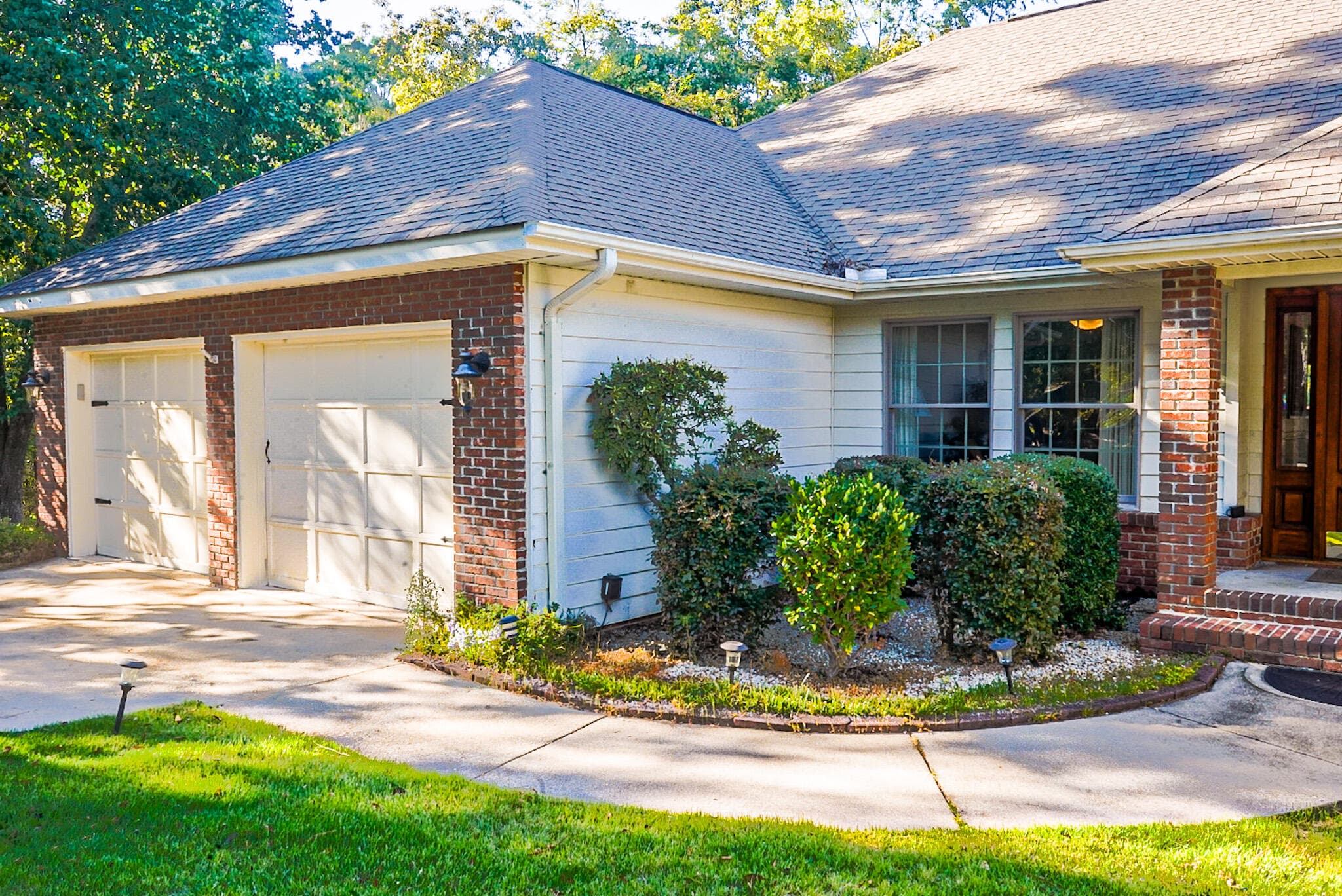 Single Family Residence at 409 Serenity Cove, McCormick, SC 29835, photo 23 of 67