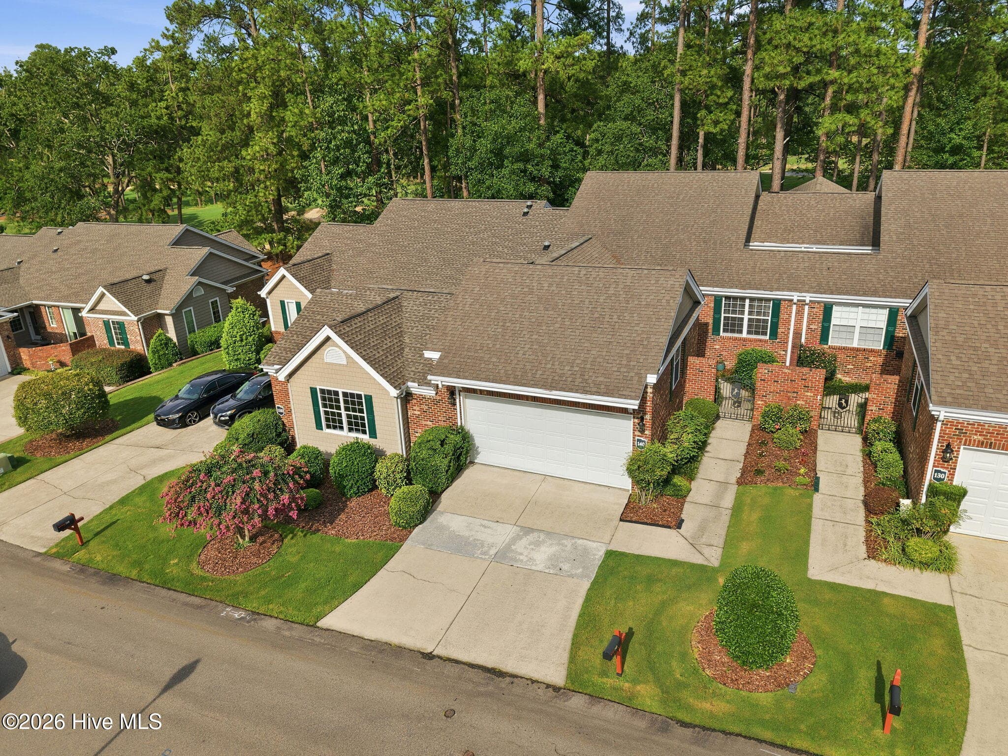 Townhouse at 140 Lighthorse Circle, Aberdeen, NC 28315, photo 4 of 50