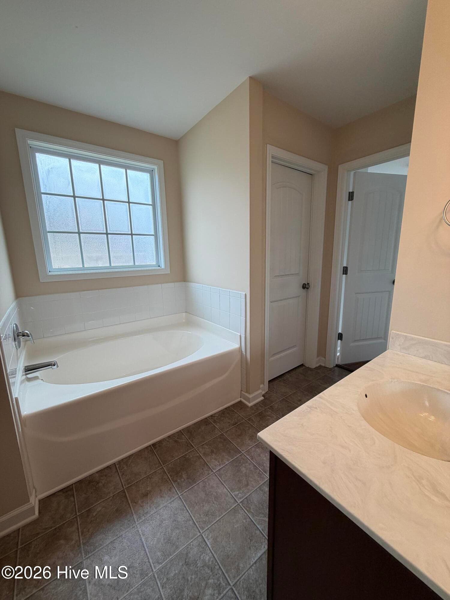Master Soaking Tub - 1505 Soaring Spirit Drive, Wilmington, NC 28409