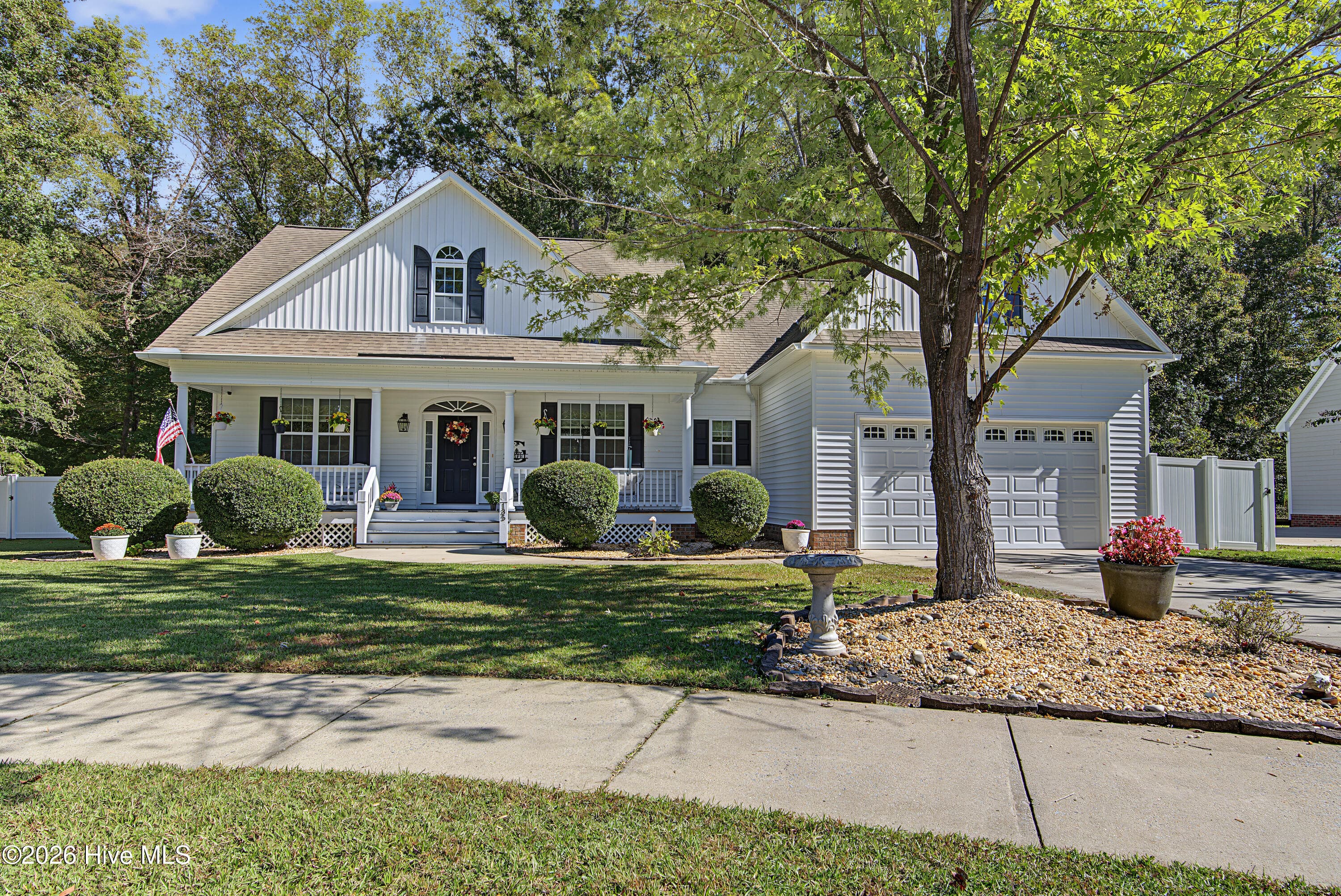 Single Family Residence at 135 Castle Court, Washington, NC 27889, photo 29 of 41
