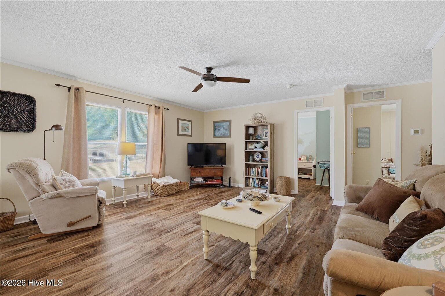 Manufactured Home at 703 Dogwood Drive, Sunset Beach, NC 28468, photo 9 of 31