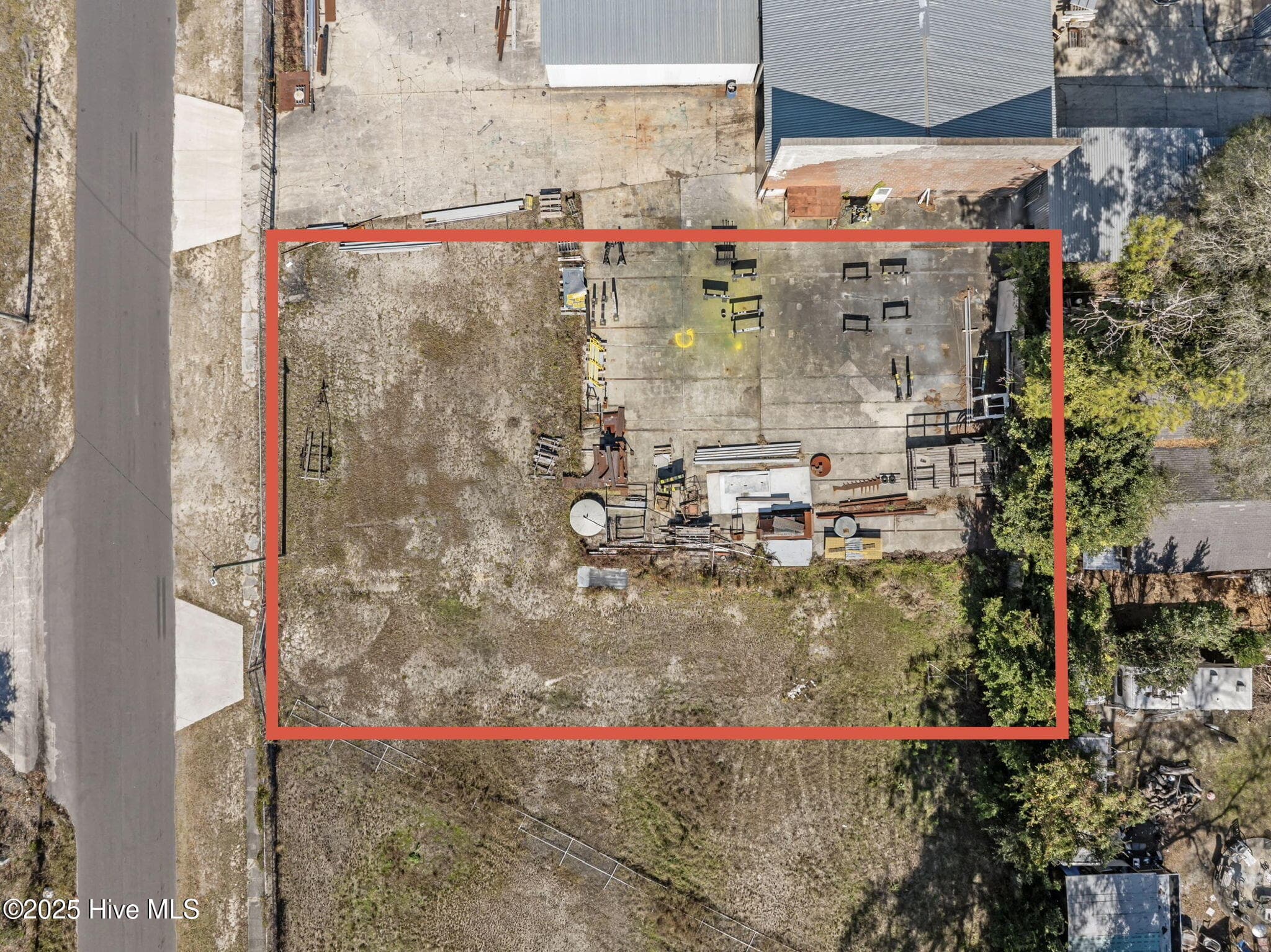 Mixed Use at 2607 Worth Drive, Wilmington, NC 28412, photo 2 of 15