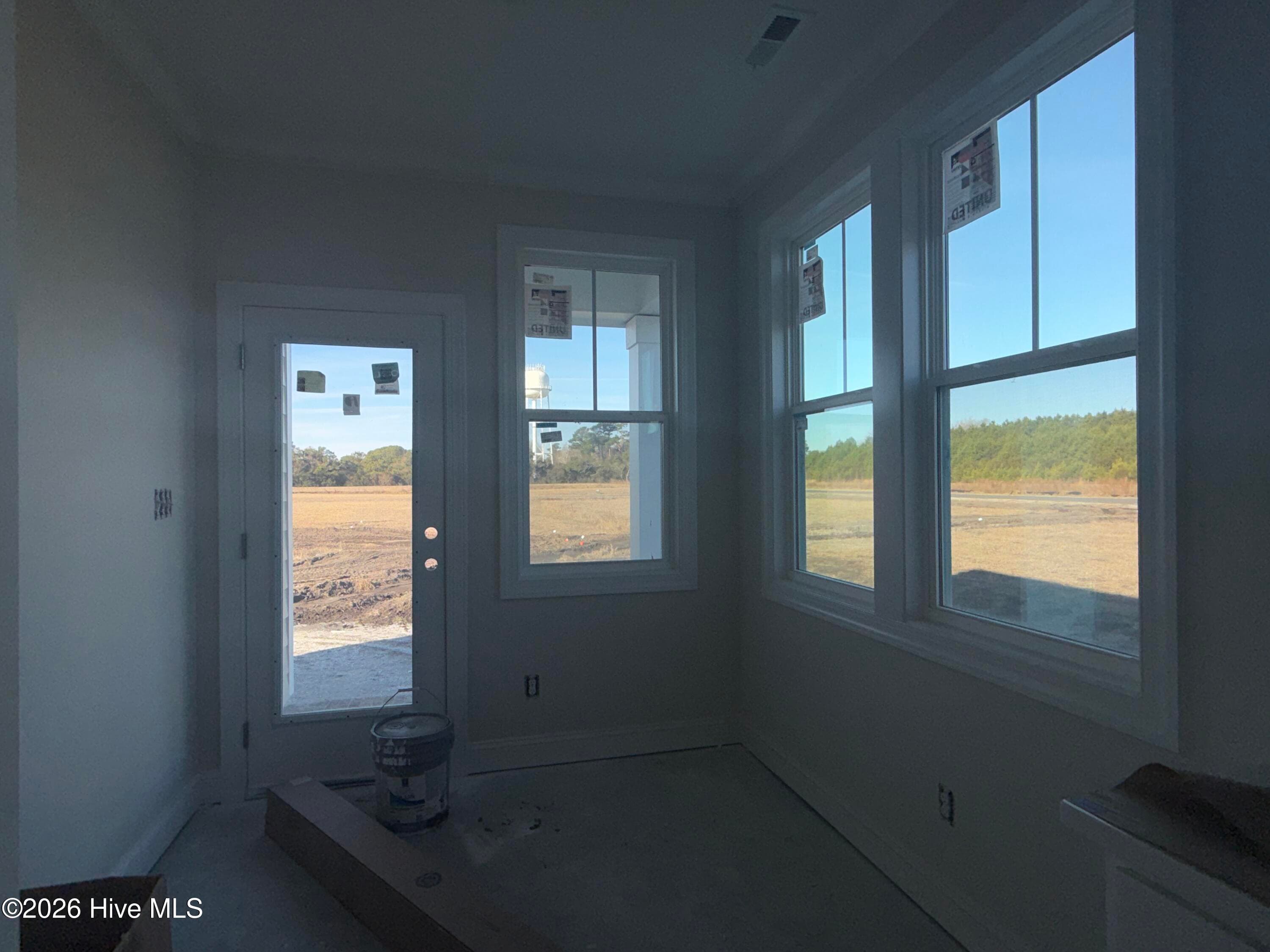 Single Family Residence at 102 Golden Finch Drive, Beaufort, NC 28516, photo 31 of 93