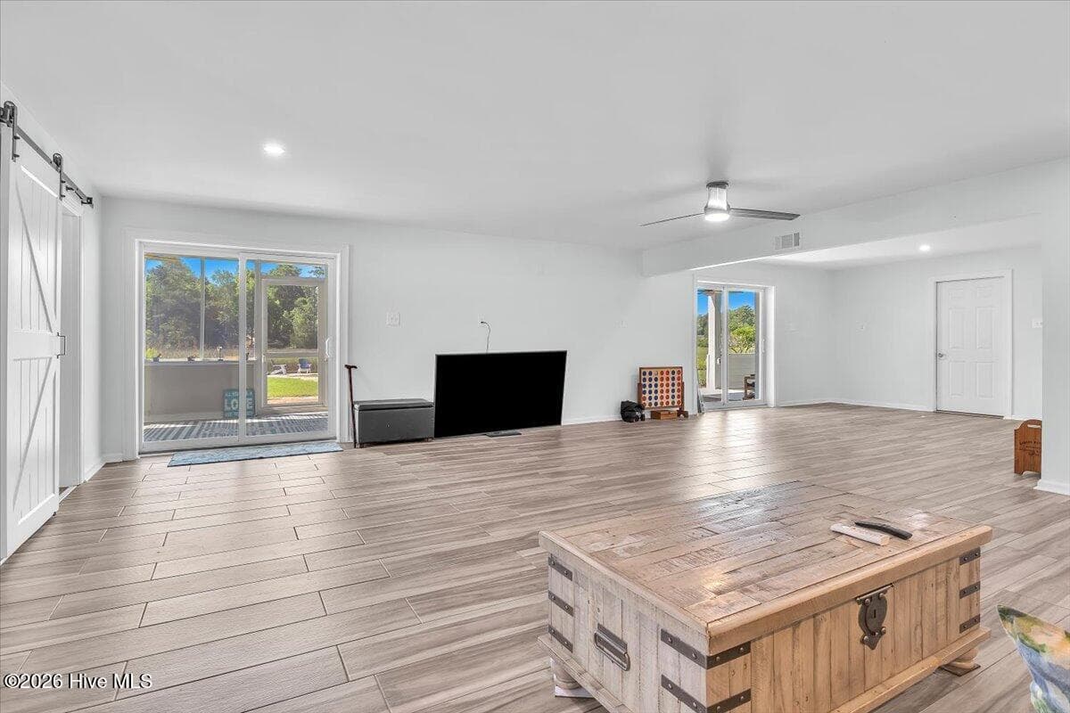 Lower Level - 609 Sawgrass Road, Hampstead, NC 28443