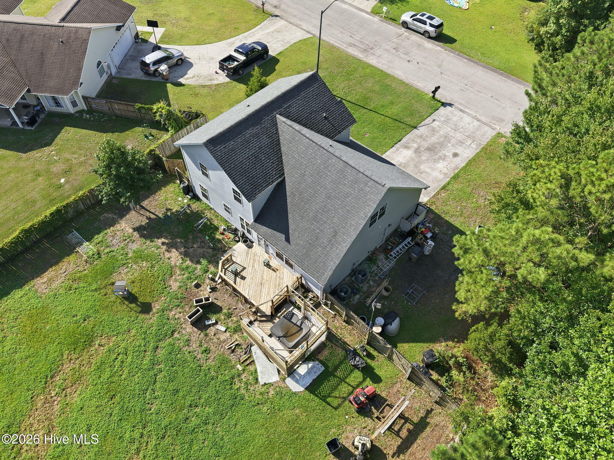 Single Family Residence at 116 Trailwood Drive, Hubert, NC 28539, photo 18 of 55