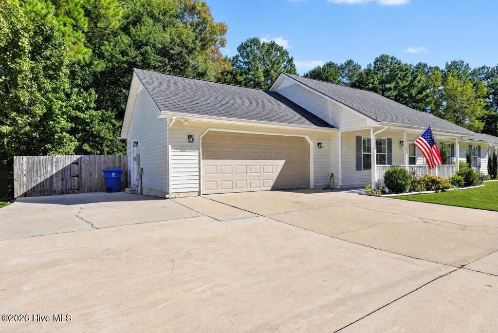 Single Family Residence at 231 Devonshire Drive, Havelock, NC 28532, photo 14 of 20