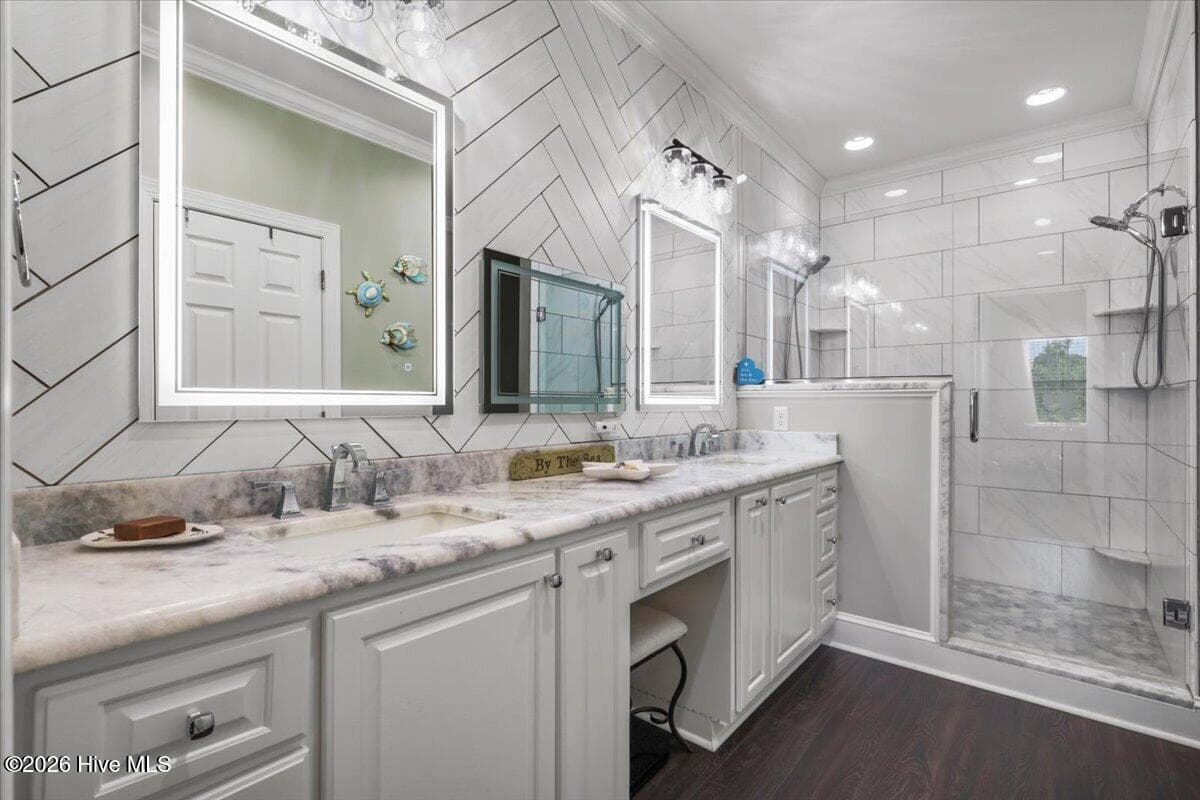 Master Bathroom Double Marble Vanity - 105 Pointe Drive, La Grange, NC 28551