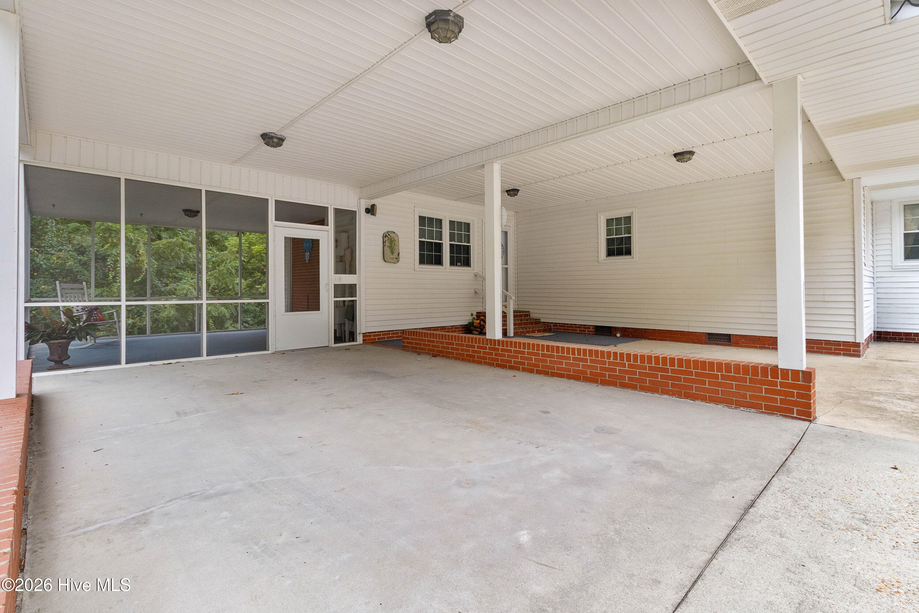 Single Family Residence at 612 David Street, Elizabethtown, NC 28337, photo 33 of 38