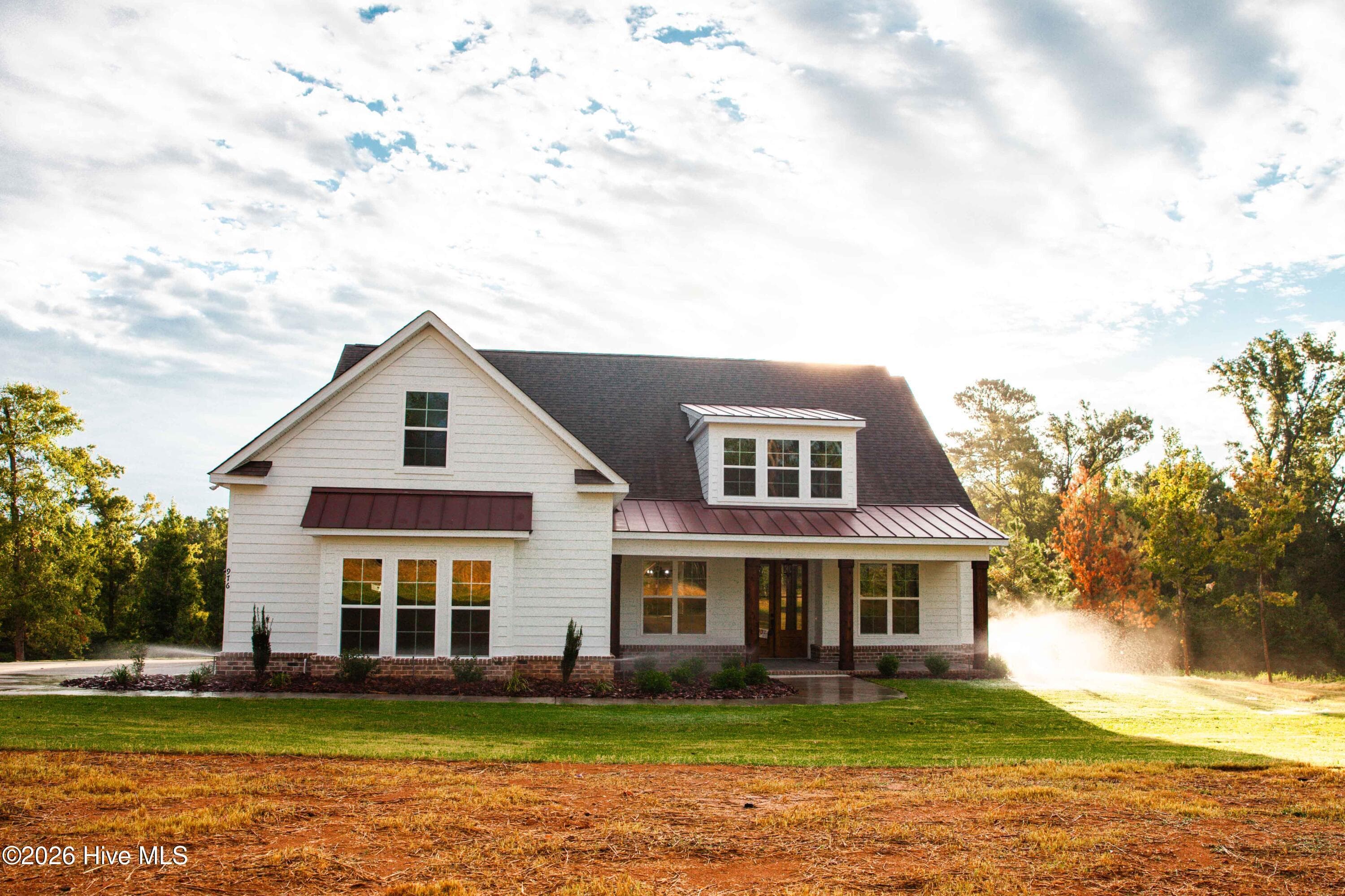 Single Family Residence at 976 Fairbourne Drive, Grovetown, GA 30813, photo 2 of 59