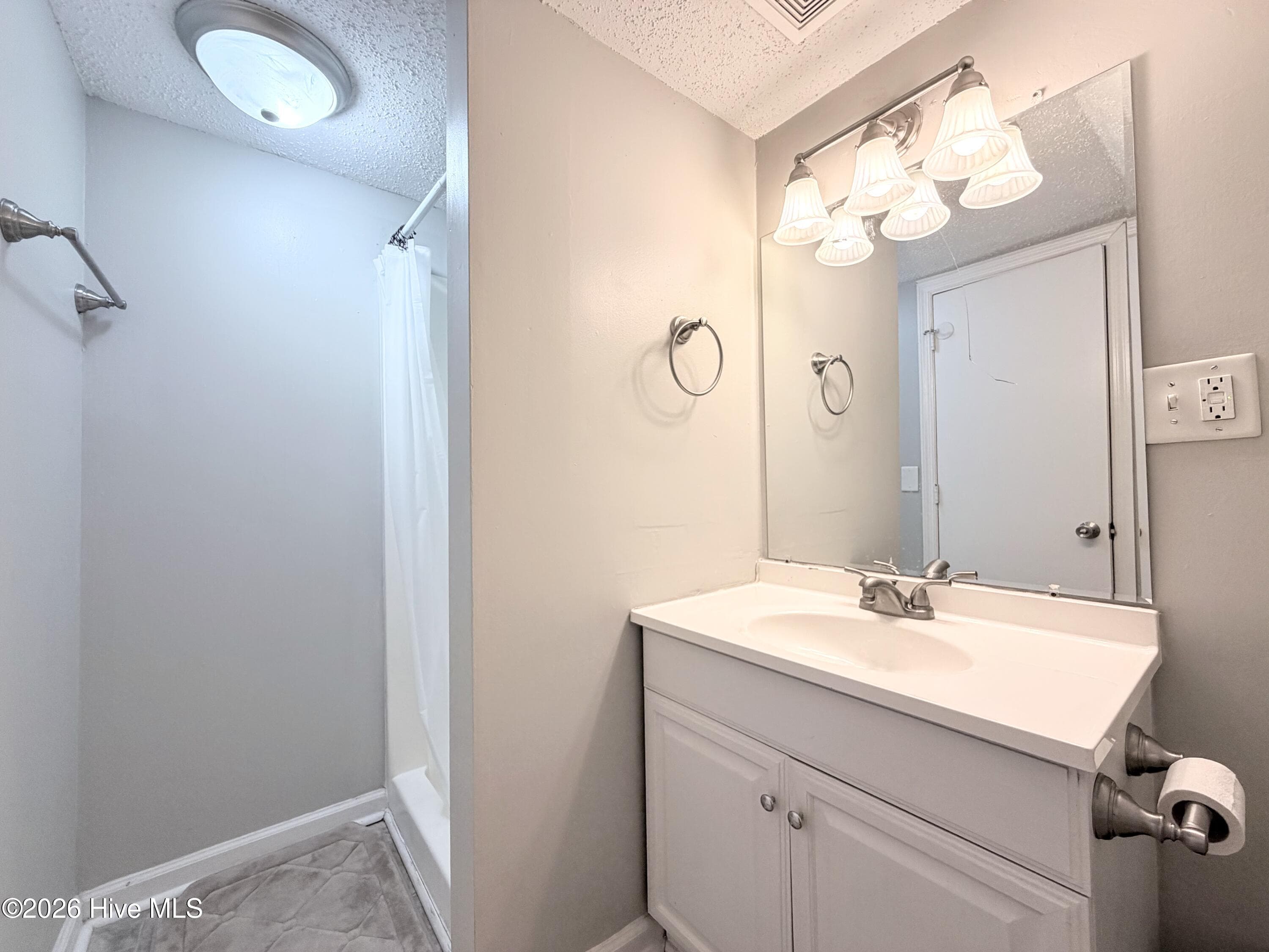 Single Family Residence at 2501 Shannon Court, Hephzibah, GA 30815, photo 18 of 25