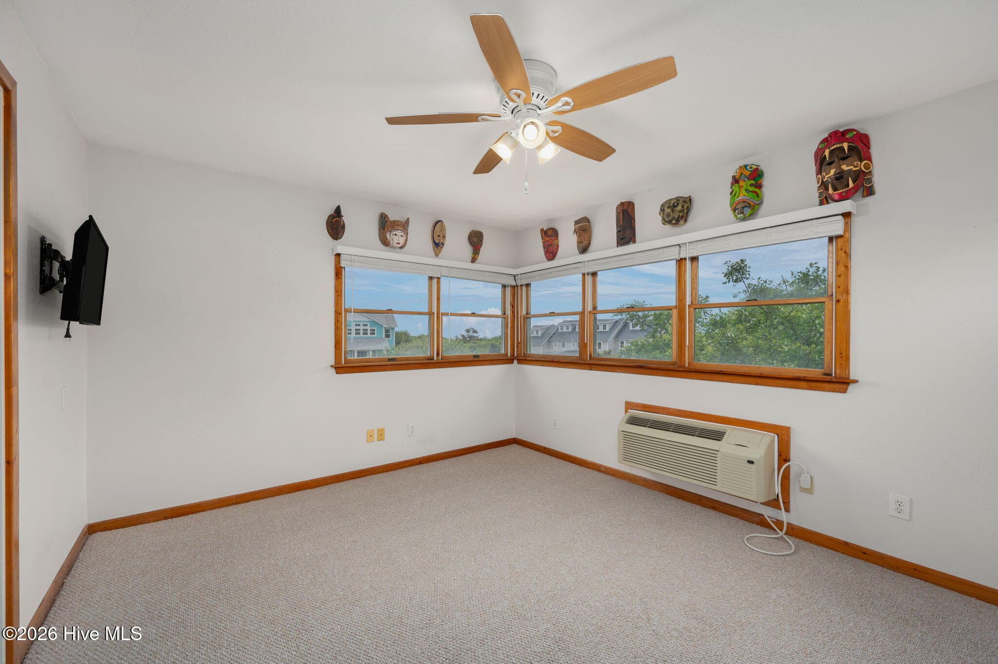 120 Jay Crest Road, Duck, NC 27949