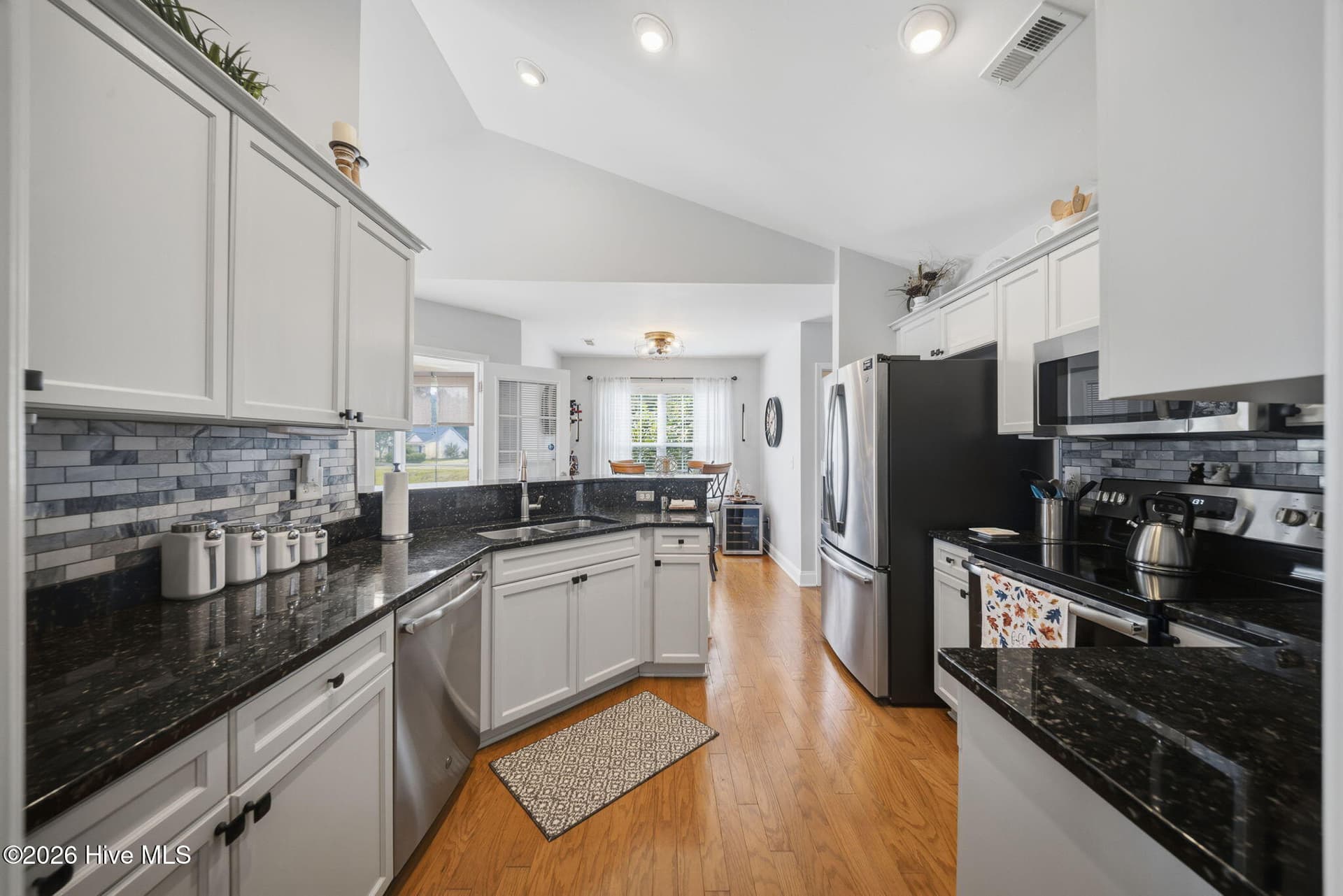 Single Family Residence at 205 Whitehill Road, Leland, NC 28451, photo 16 of 53