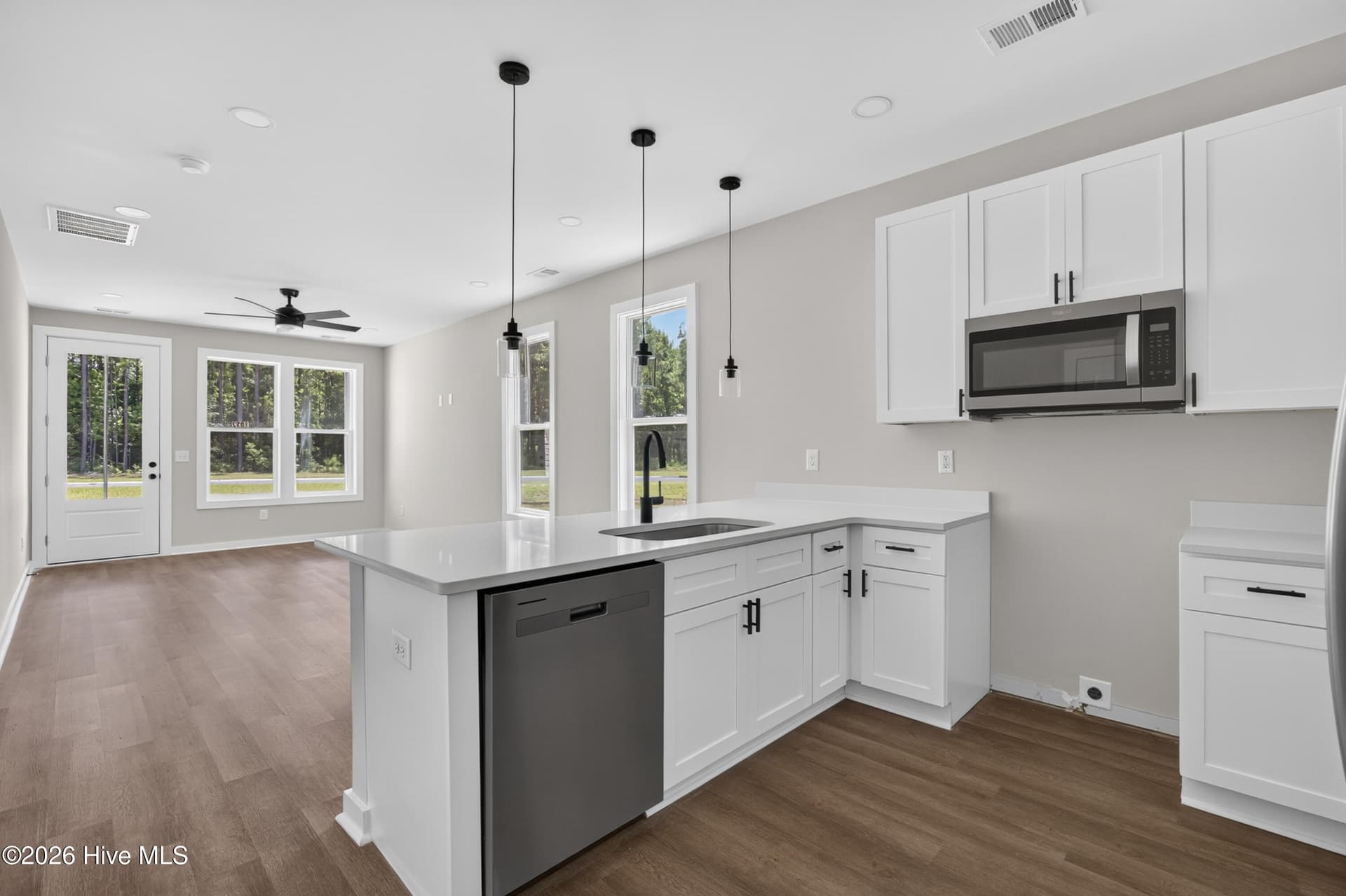 Quadruplex at 1032 Xian Way, Northwest, NC 28451, photo 32 of 81