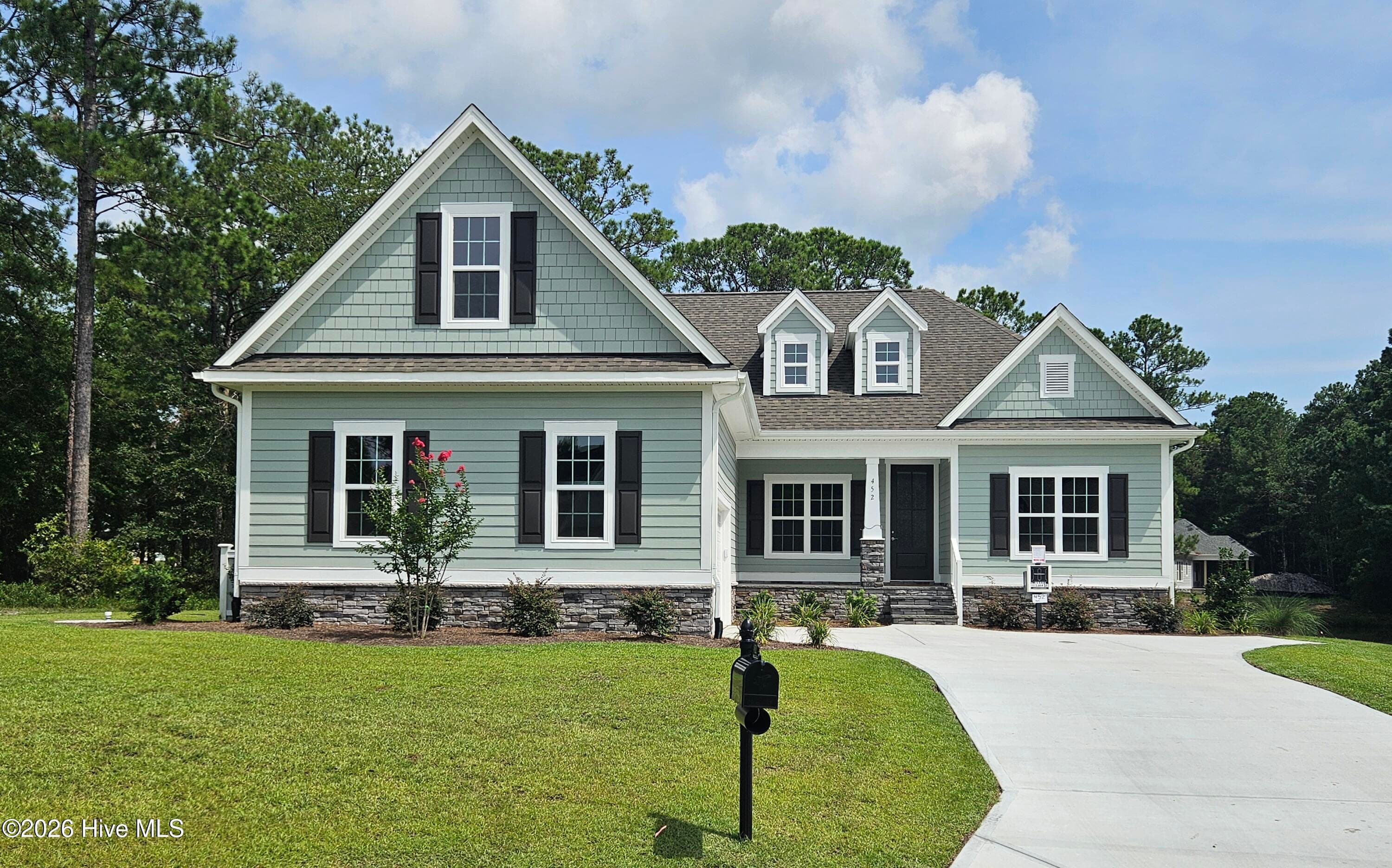 Single Family Residence at 452 Deke Court SE, Bolivia, NC 28422, photo 10 of 86