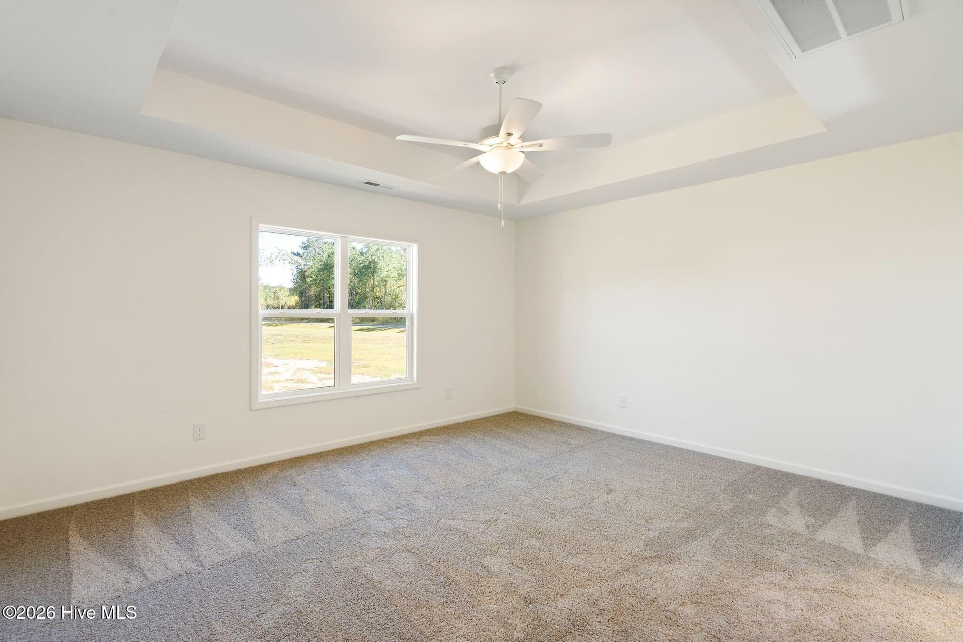 Single Family Residence at 302 Riva Ridge, Burgaw, NC 28425, photo 31 of 73