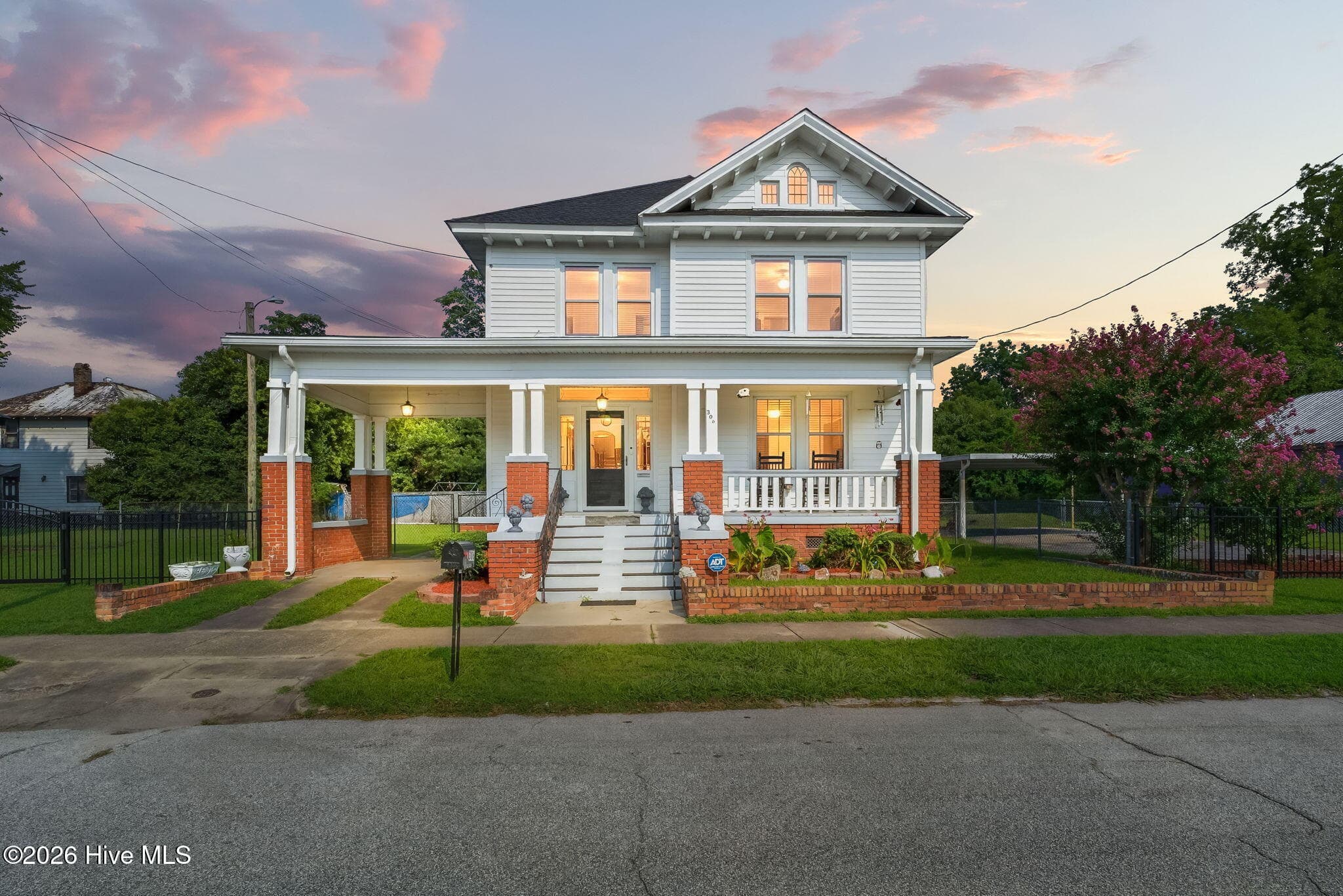 Single Family Residence at 306 S James Street, Goldsboro, NC 27530, photo 2 of 52