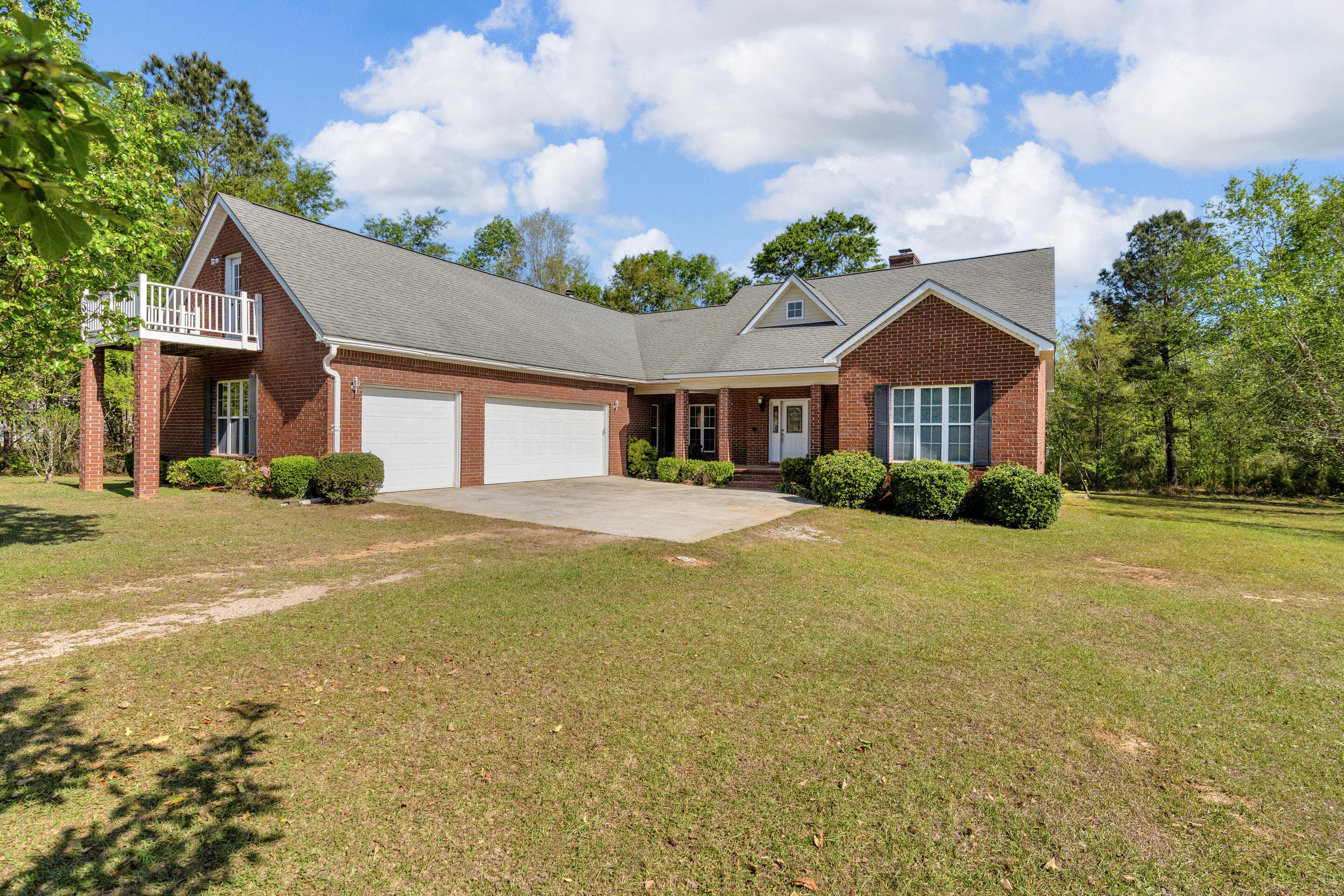 Single Family Residence at 1197 Jefferson Boulevard, Louisville, GA 30434, photo 4 of 60