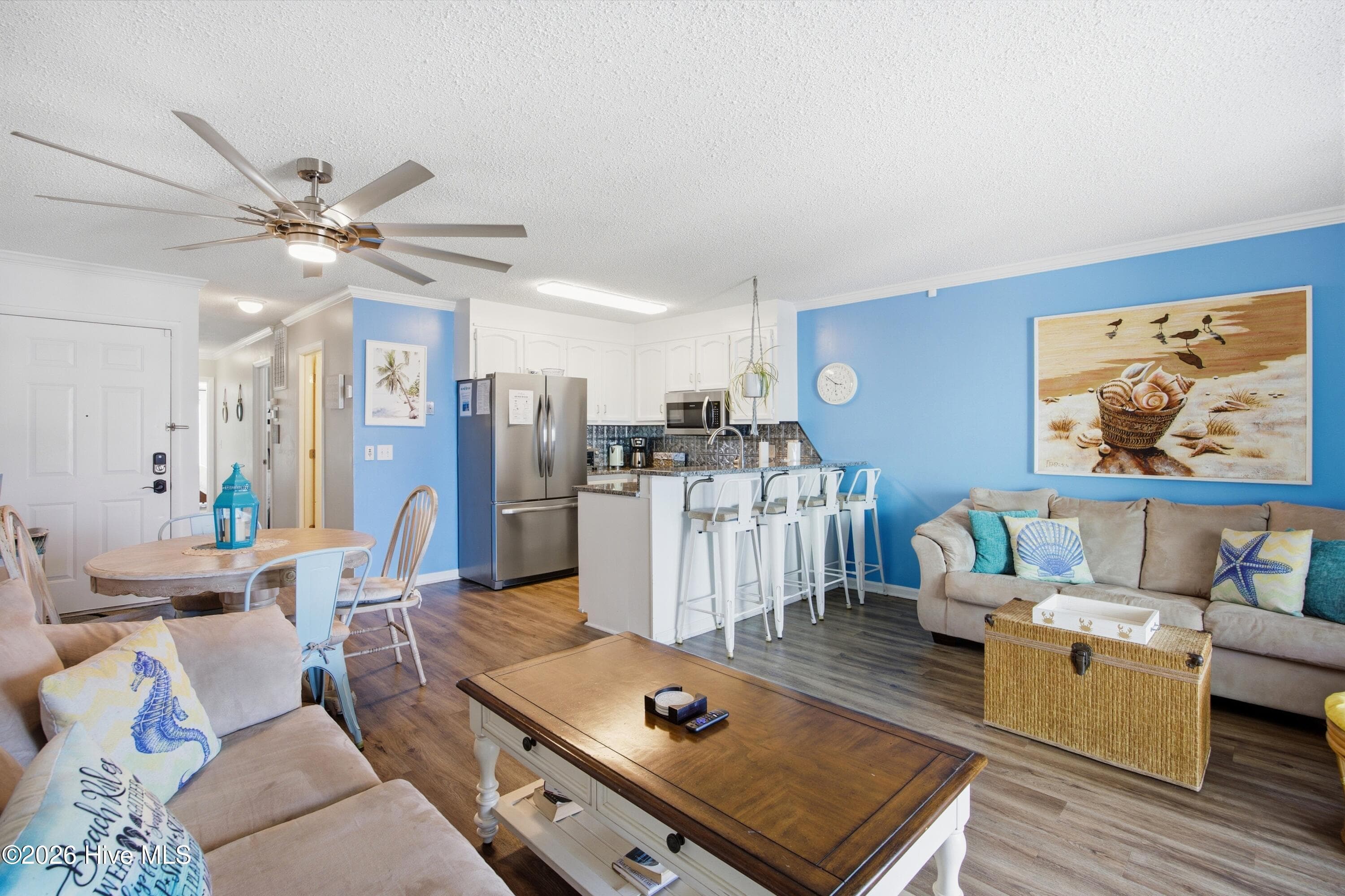 1707 Carolina Beach Avenue N Apt 1h, Carolina Beach, NC 28428