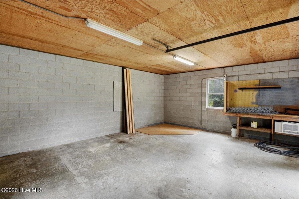 Single Family Residence at 489 Hwy 58 S, Kinston, NC 28504, photo 143 of 156