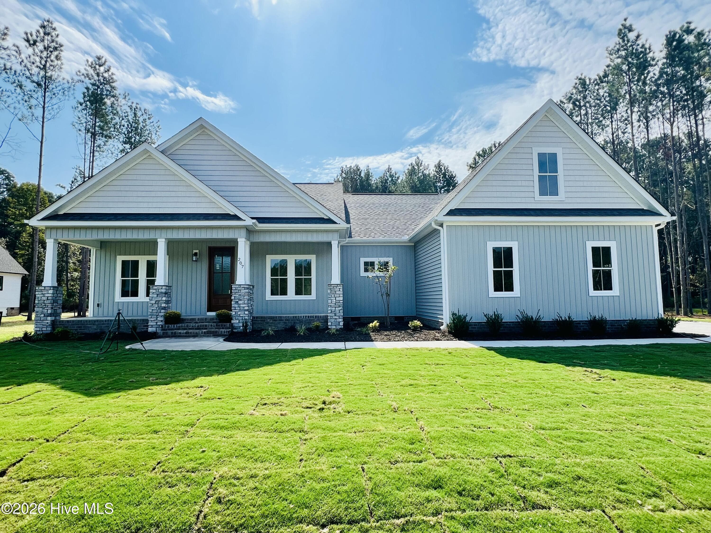 Single Family Residence at 207 Hillstead Way, Smithfield, NC 27577, photo 3 of 320