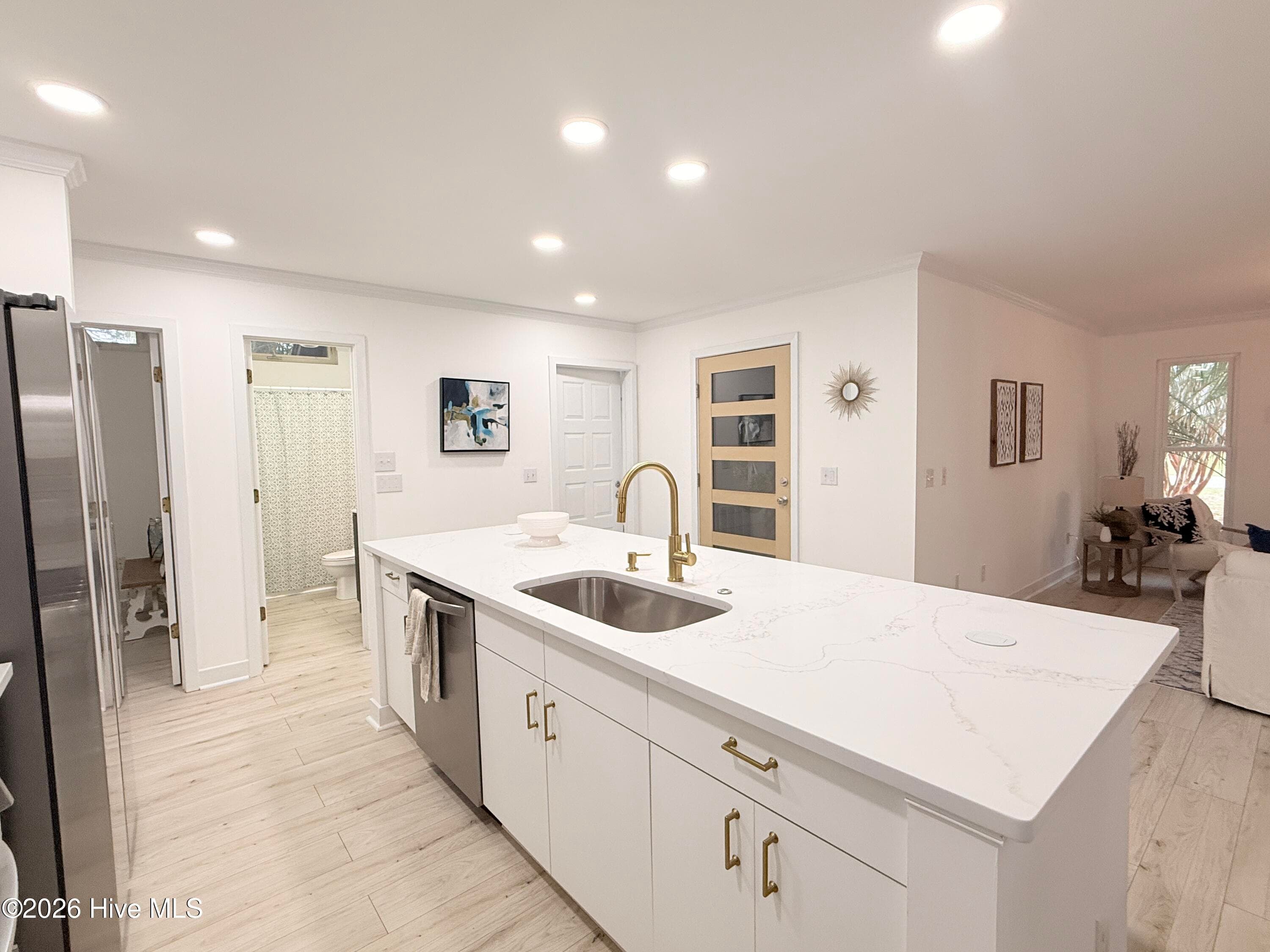 Dreamy kitchen island! - 1001 Hunting Ridge Road, Wilmington, NC 28412