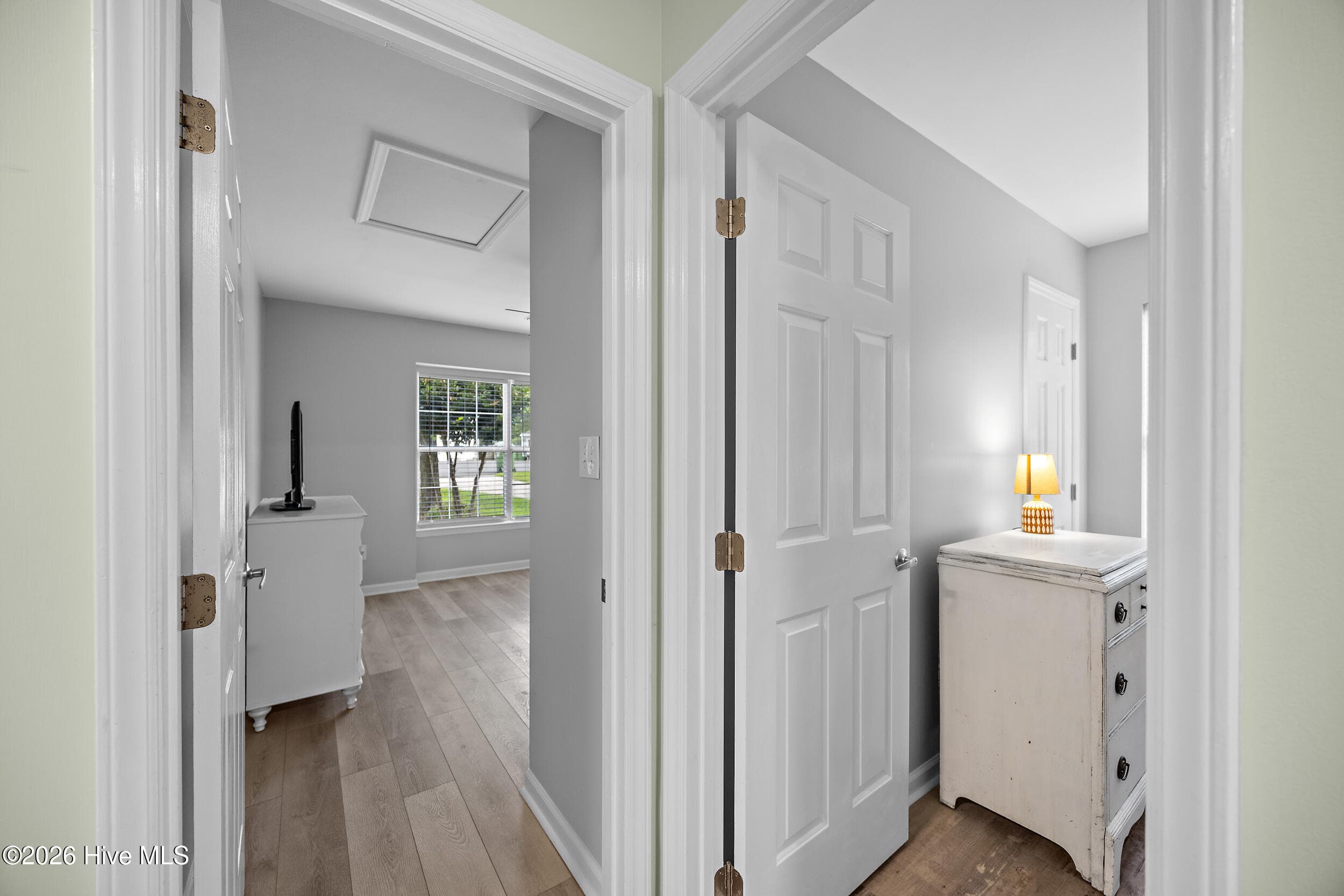 Single Family Residence at 5416 Ibis Court, Wilmington, NC 28409, photo 19 of 36