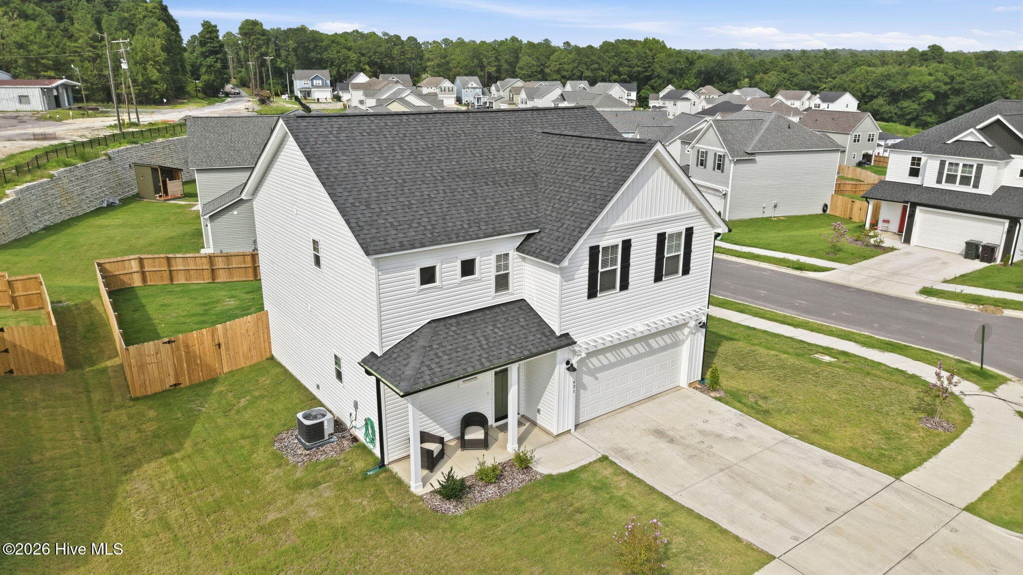 Single Family Residence at 621 Chambers Drive, Southern Pines, NC 28387, photo 6 of 60