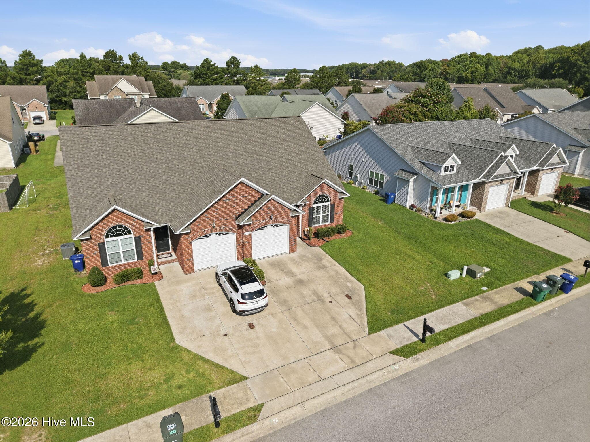 Townhouse at 2120 Remington Court B, Greenville, NC 27834, photo 6 of 41