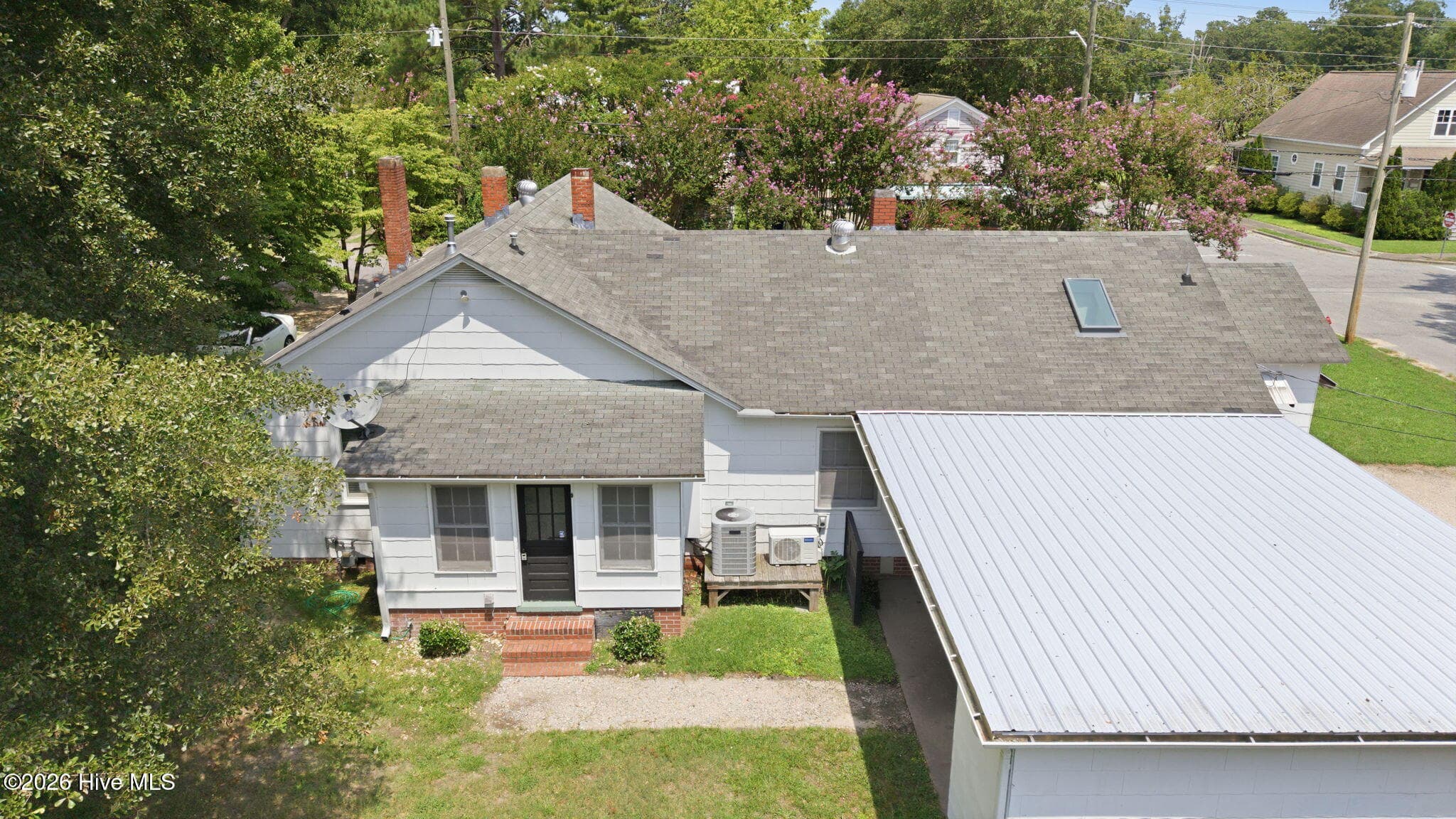 Single Family Residence at 525 E 2nd Street, Washington, NC 27889, photo 44 of 54