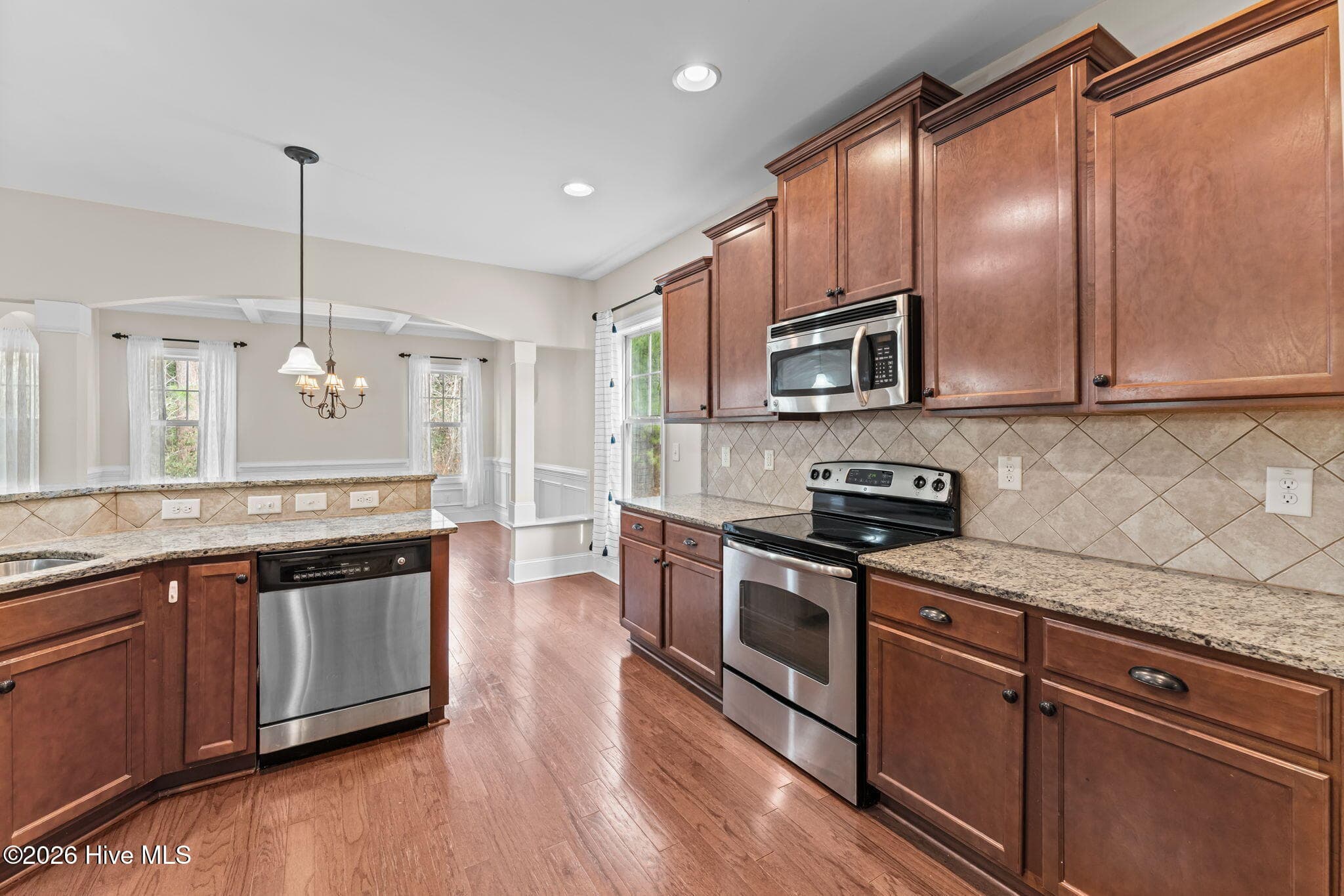 Single Family Residence at 195 Glenmoor Drive, Southern Pines, NC 28387, photo 22 of 67