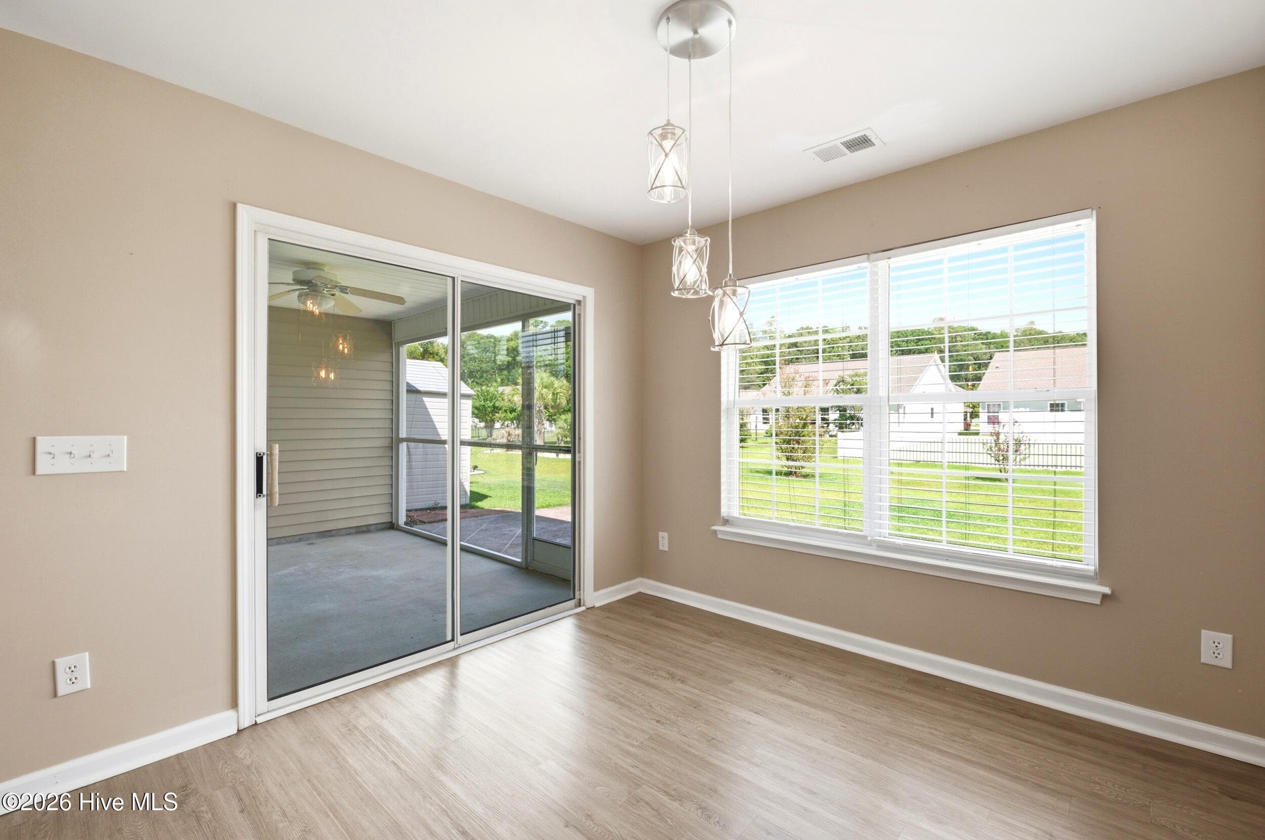 Single Family Residence at 122 Planters Row Lane, Calabash, NC 28467, photo 10 of 51