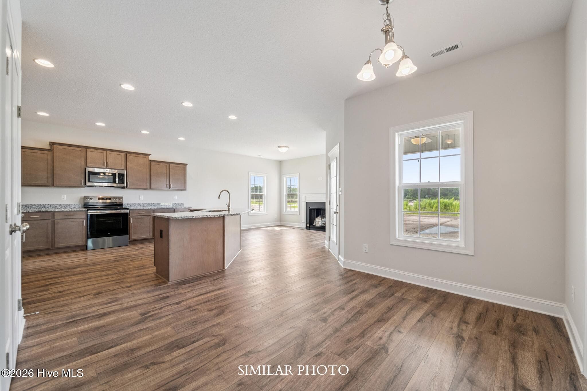 Single Family Residence at 613 Indigo Johnston Drive, Jacksonville, NC 28546, photo 23 of 73