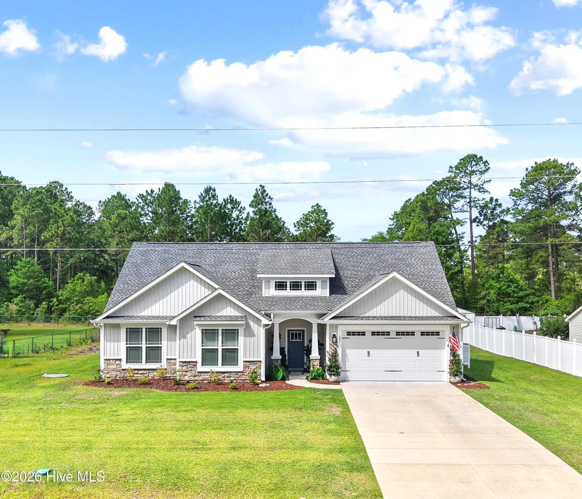 299 Boundaryline Drive NW, Calabash, NC 28467