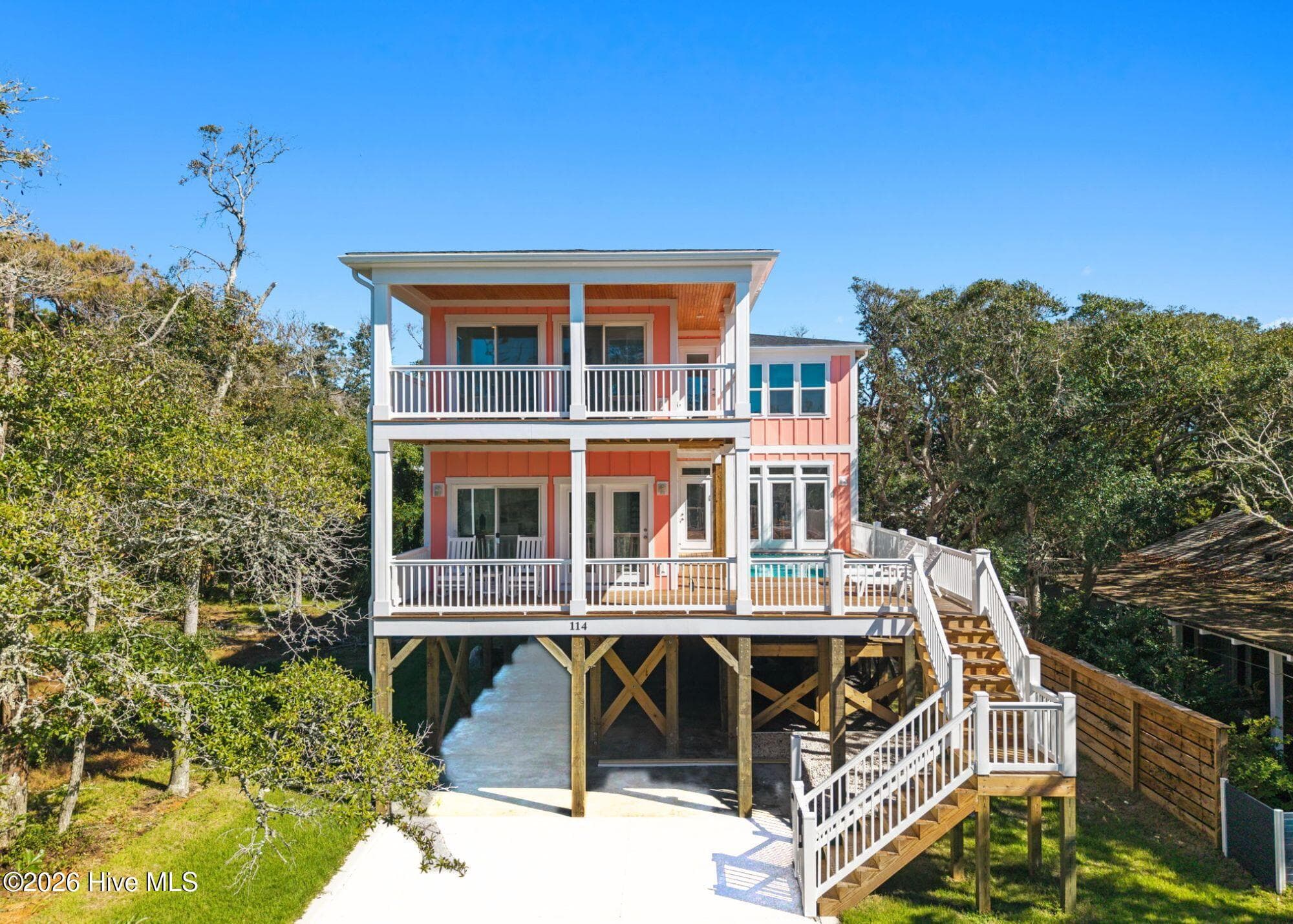 Single Family Residence at 114 SE 75th Street, Oak Island, NC 28465, photo 8 of 164