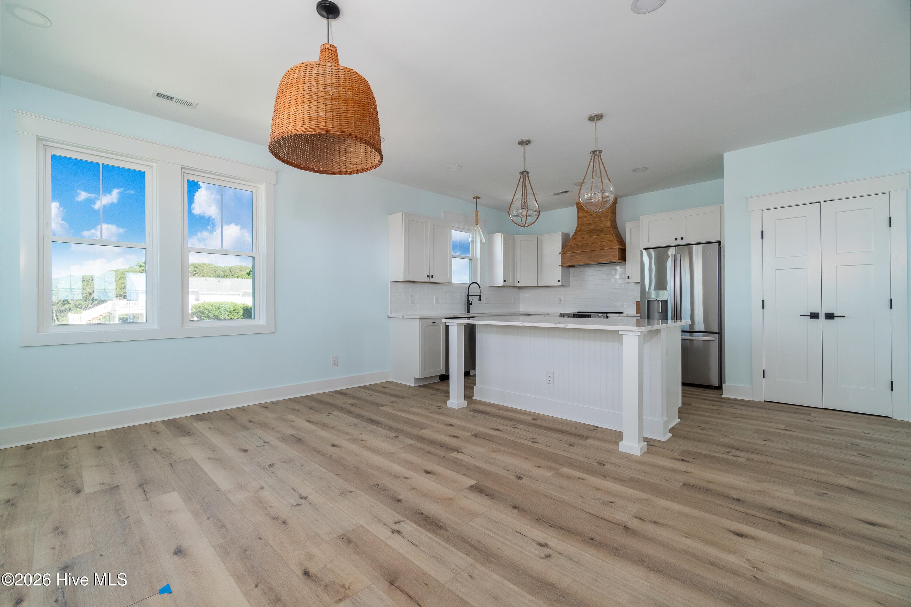Townhouse at 7224 Ocean Drive B, Emerald Isle, NC 28594, photo 23 of 45