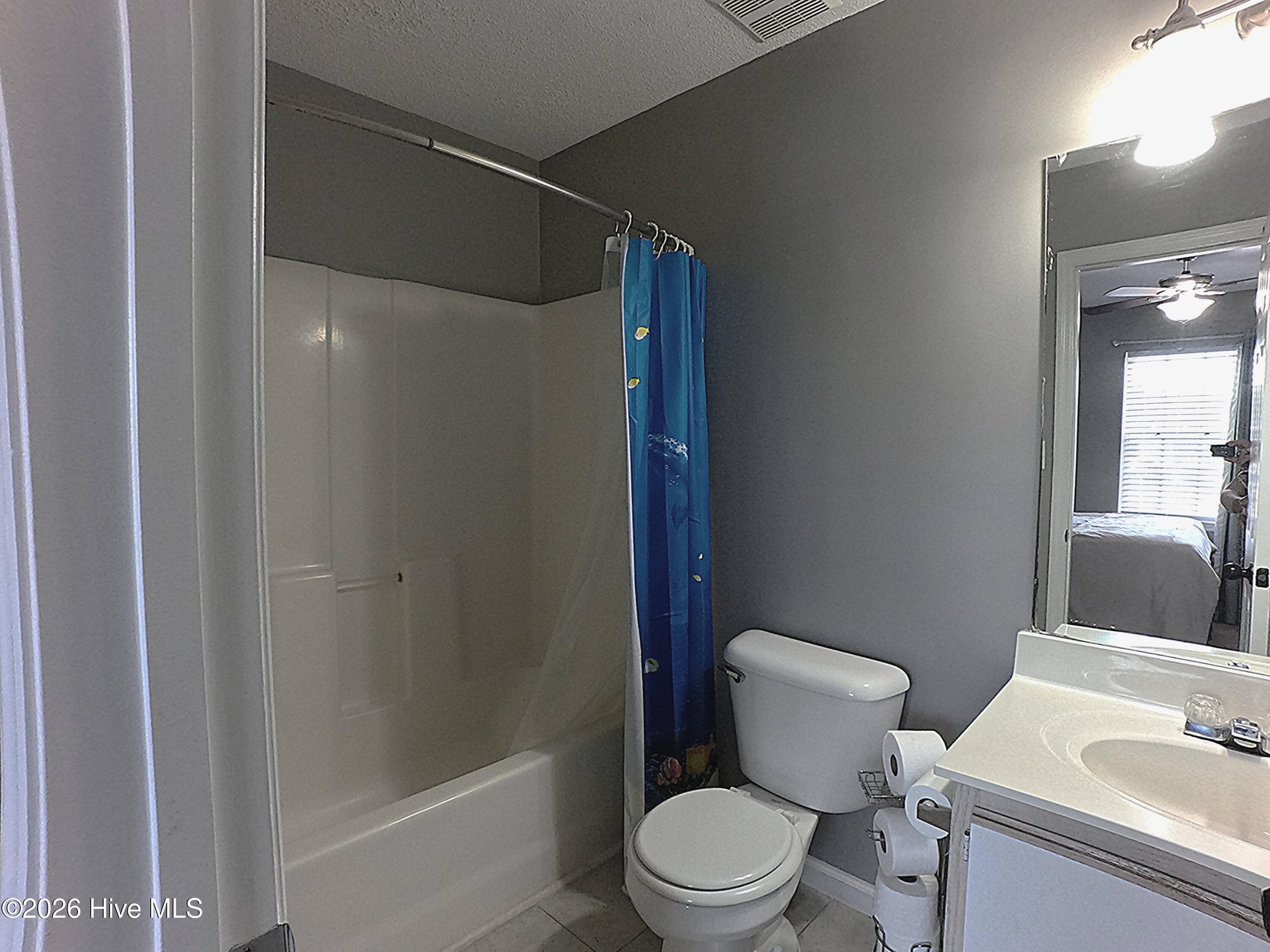 Townhouse at 401 Timberlake Trail, Jacksonville, NC 28546, photo 20 of 31