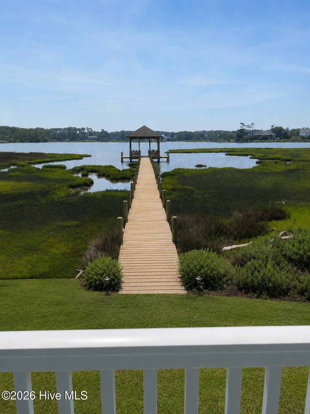 Single Family Residence at 325 Anson Road, Beaufort, NC 28516, photo 3 of 48